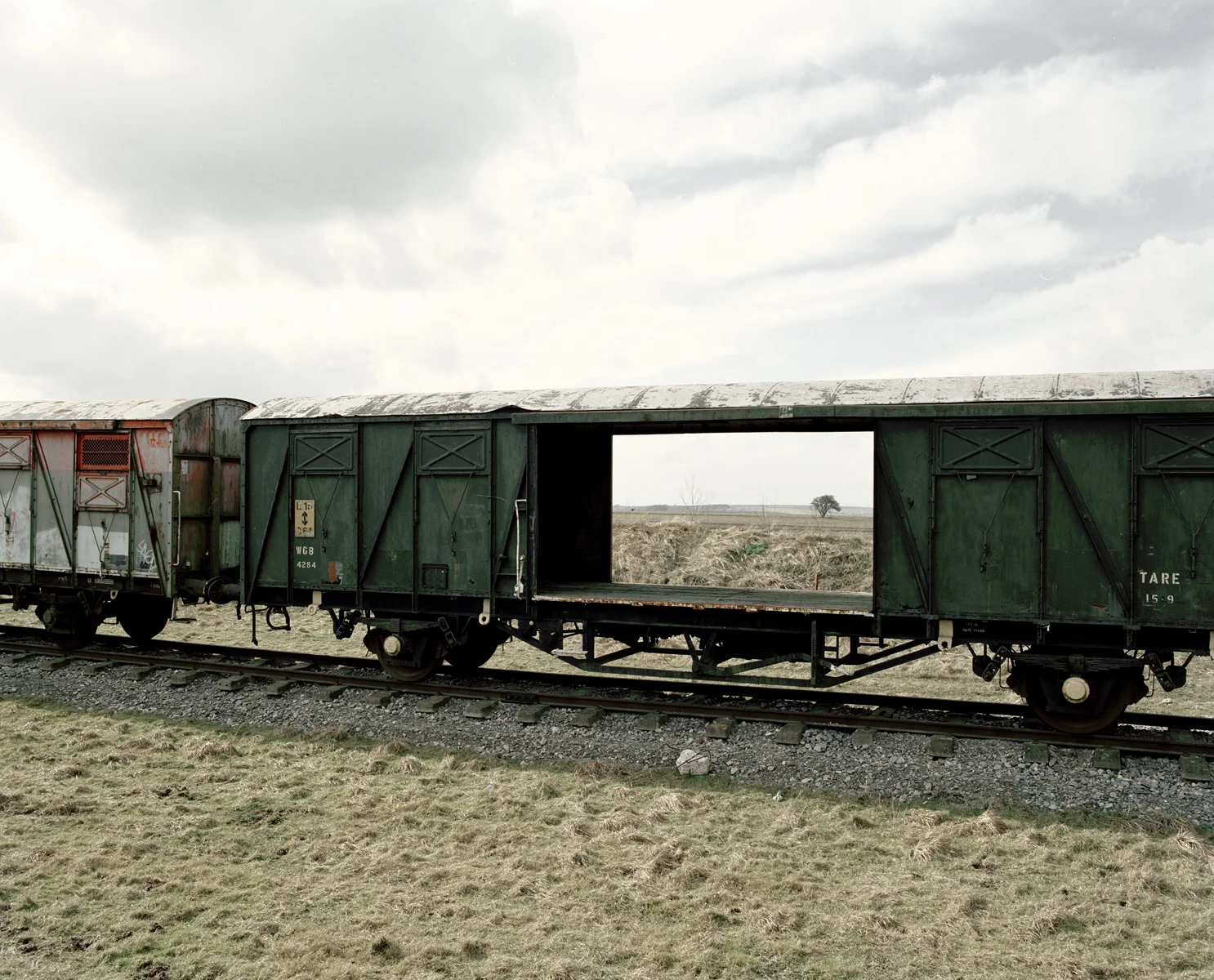 Train Carriages, 2006, from the series 'The Abyss Gazes Into You' © Spencer Murphy