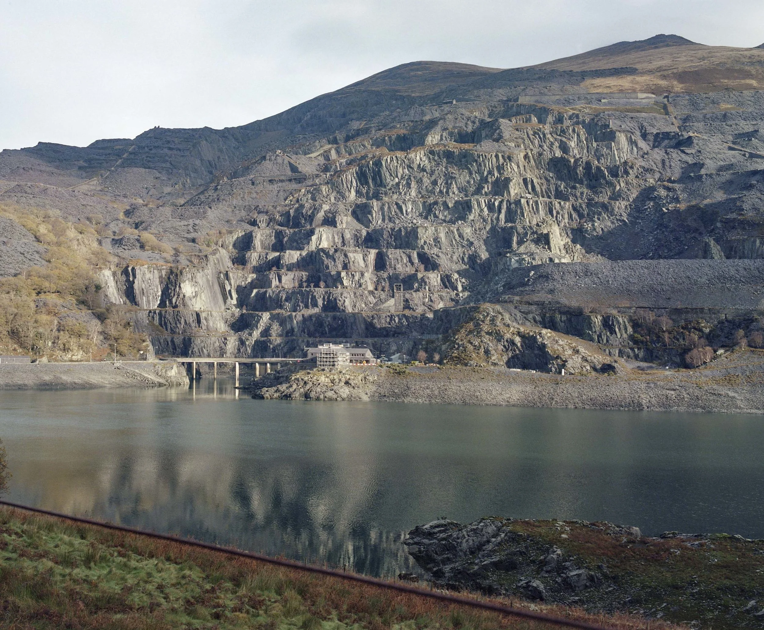 Dinorwig Slate Quarry - In its peek this quarry was the second biggest producer of slate in the World. Also situated in the disused slate quarry is a pumped-storage hydroelectric power station. To preserve the natural beauty of Snowdonia National Park, the power station itself is located inside the tunnels and caverns of Elidir Mountain.