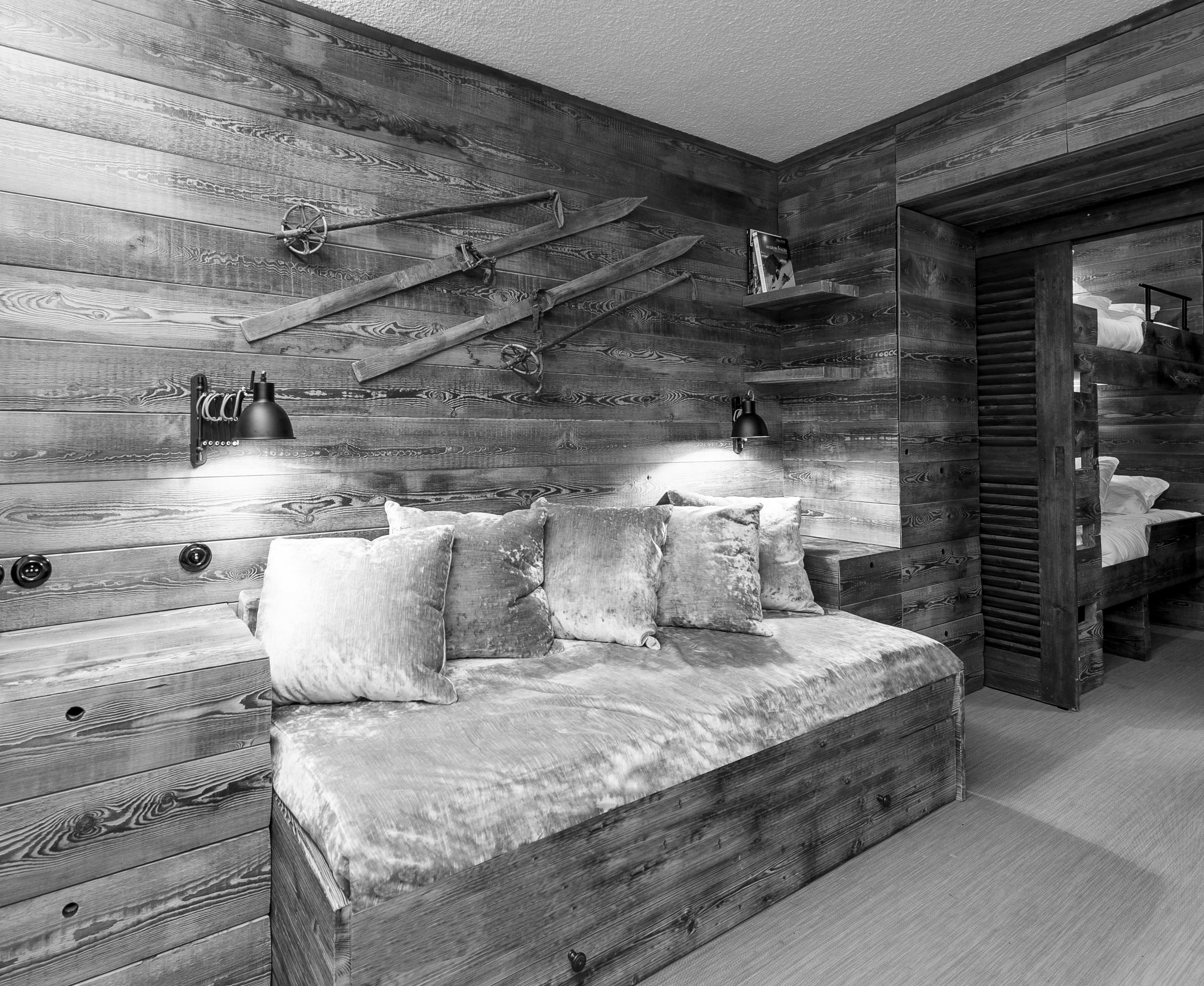 20160412_Julie Méribel studio pascal simonin_0043 retouchée mieux BW.jpg