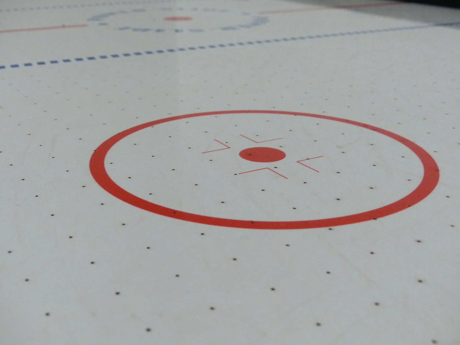 air-hockey-167865_1920.jpg