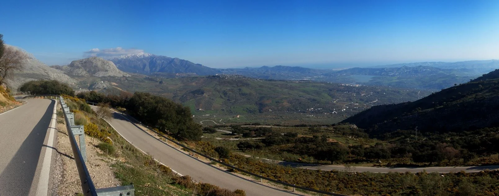 nerja / puerto del sol / nerja