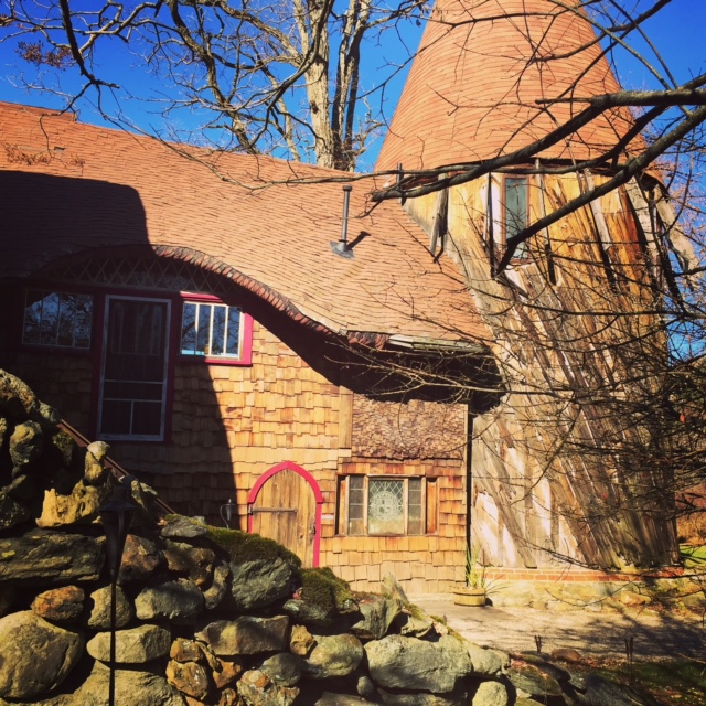 Santarella Tyringham Ma