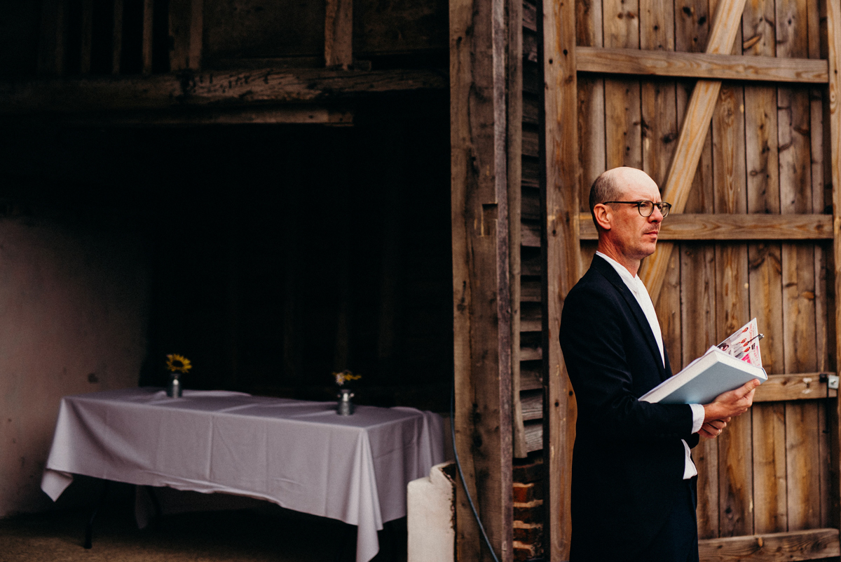 barnwedding (40 of 141).jpg