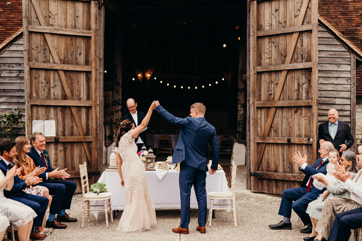 barnwedding (64 of 141).jpg