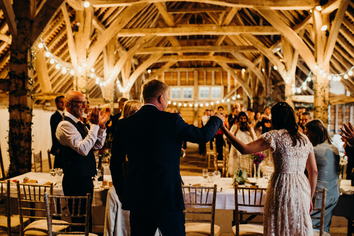 barnwedding (101 of 141).jpg