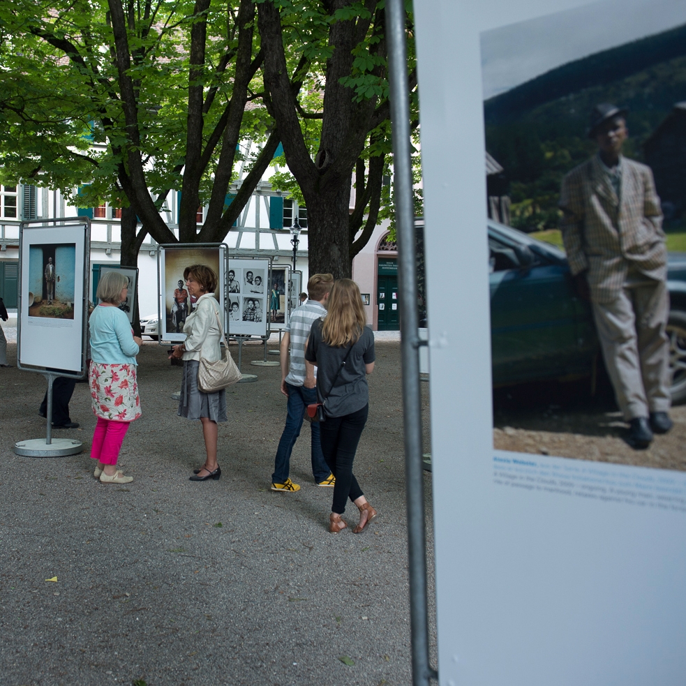 Ausstellungsansicht_Münsterplatz_BaselPOPCAP13_Vernissage_06.jpg