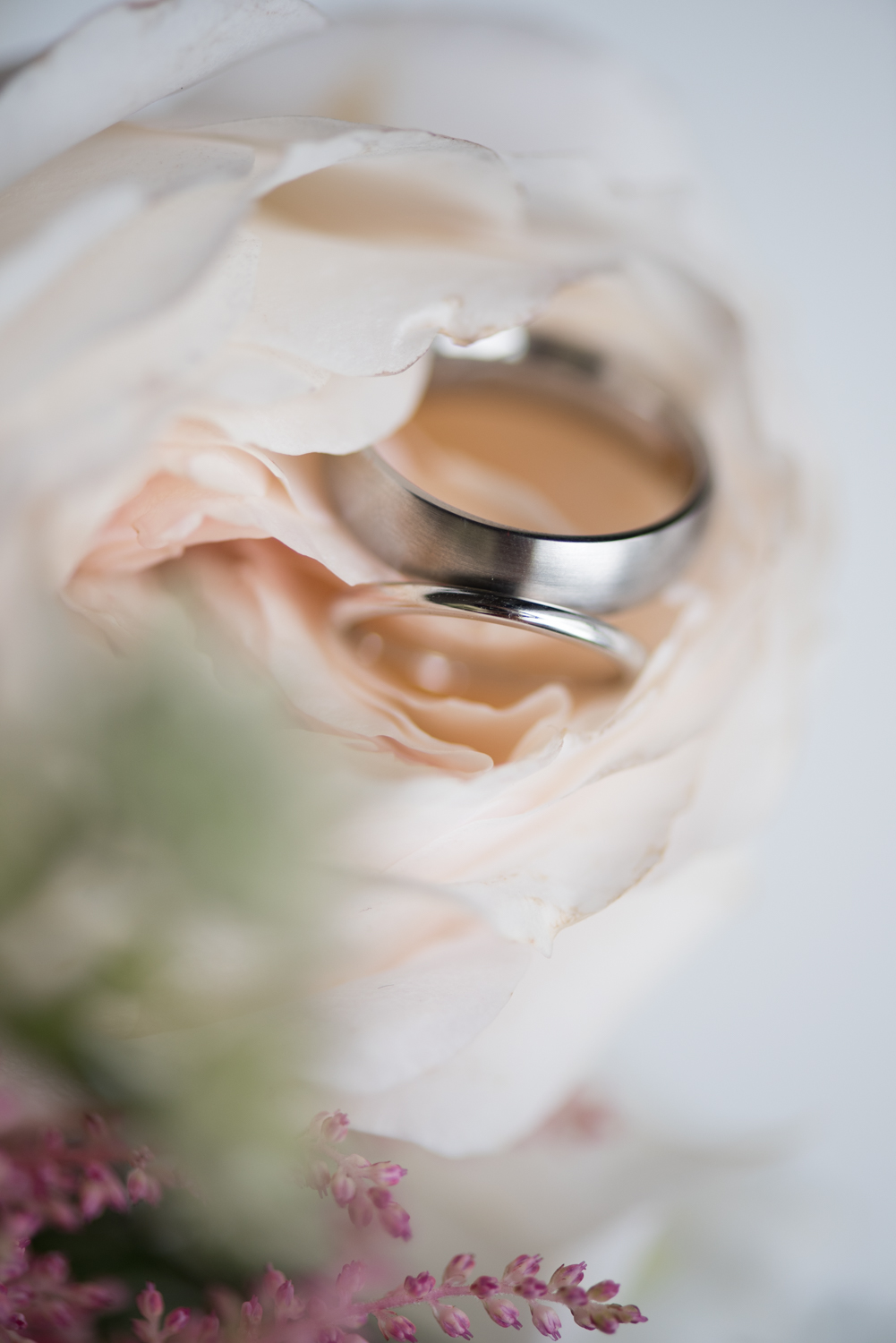 len_lynne_wedding_rings_edgartown-1633.jpg