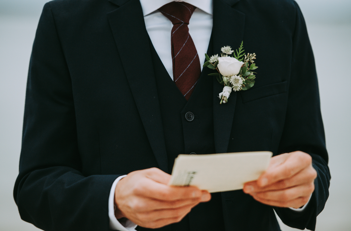 len_lynne_wedding_ceremony_lamberts_cove_beach_west_tisbury-2268.jpg