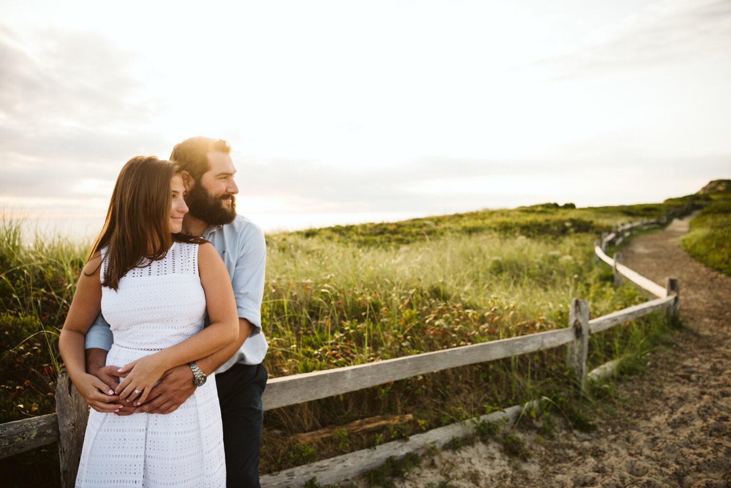 DSC_1903_emma_zach_gay_head_aquinnah_engagement.jpg