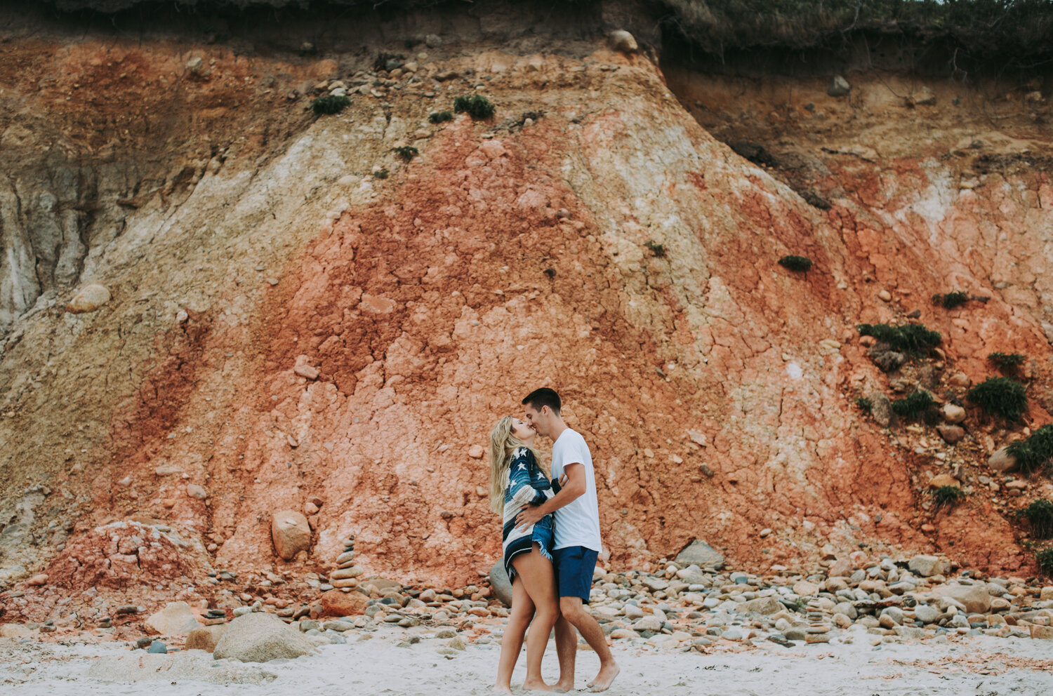 DSC_5415_trinity_andrew_aquinnah_beach_engagement.jpg