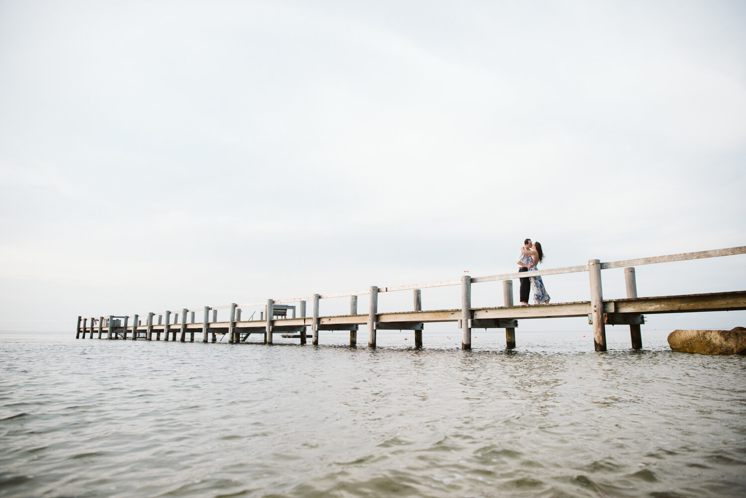 DSC_1280_kellyn_justine_west_chop_beach_engagement.jpg