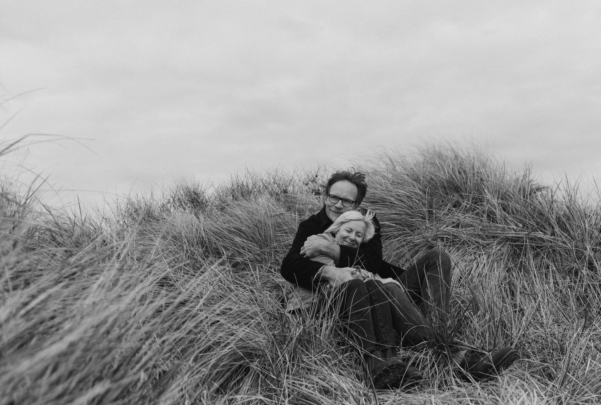 DSC_8448_Melissa Green & Tim Hall | December 10th 2021 | Elopement at the Lucy Vincent Beach in Chilmark-2_Low_Res_Melissa_Tim_Elopement_Lucy_Vincent_Beach_December_10th_2021_52.jpg