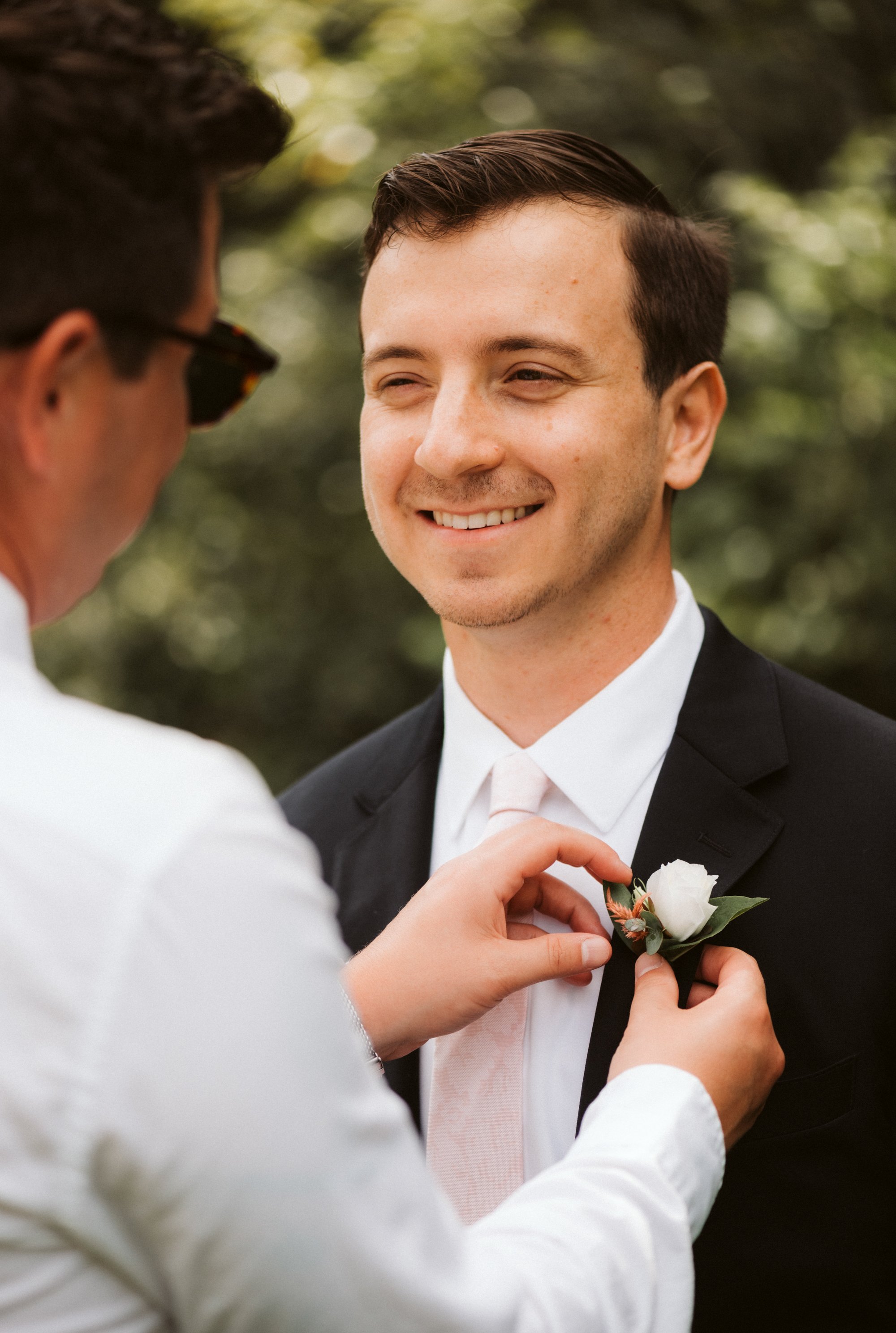 5_caroline_scott_marthas_vineyard_wedding_in_edgartown.jpg