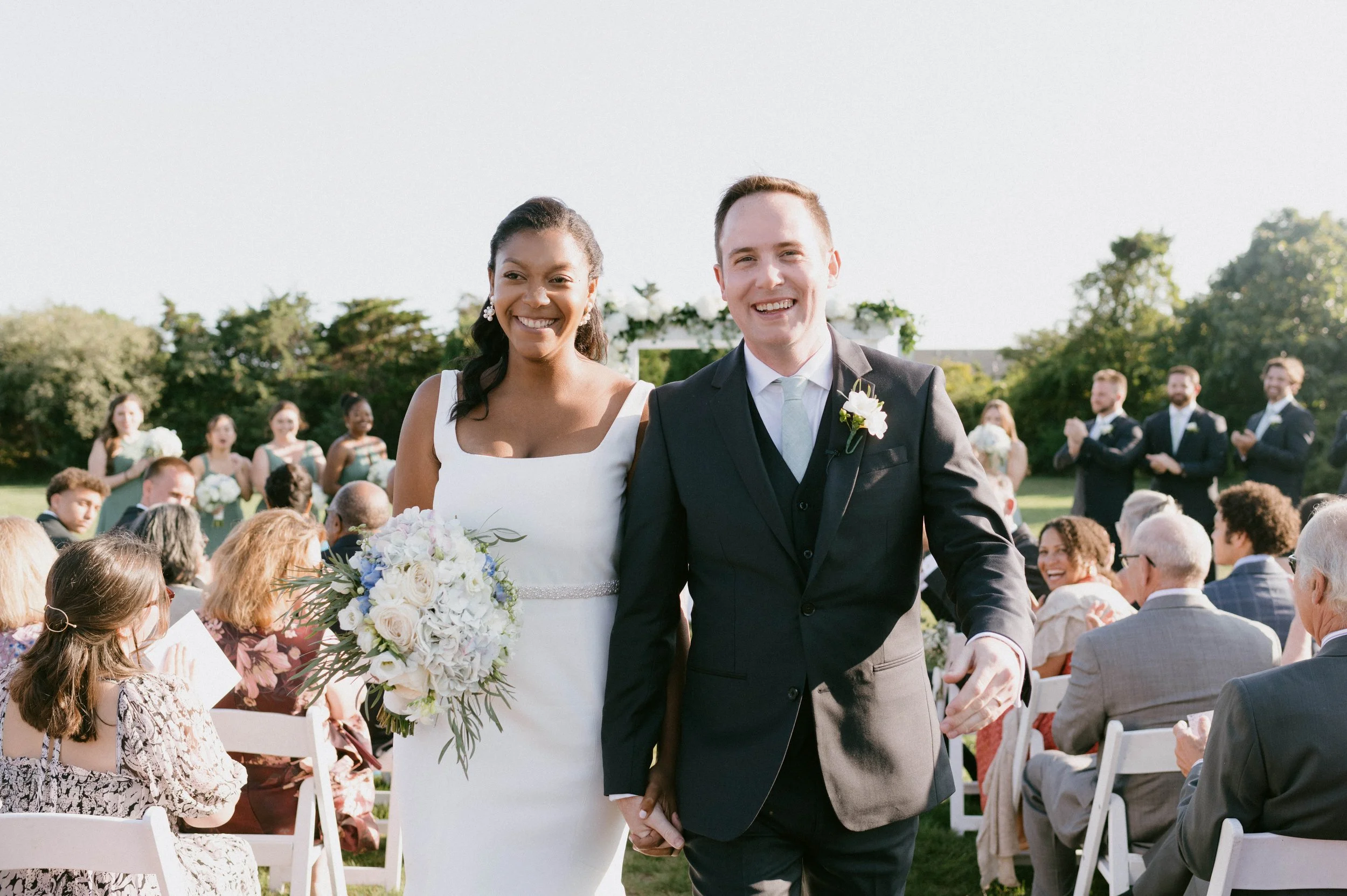 16_taylor_dan_winnetu_wedding_marthas_vineyard_photographer.jpg