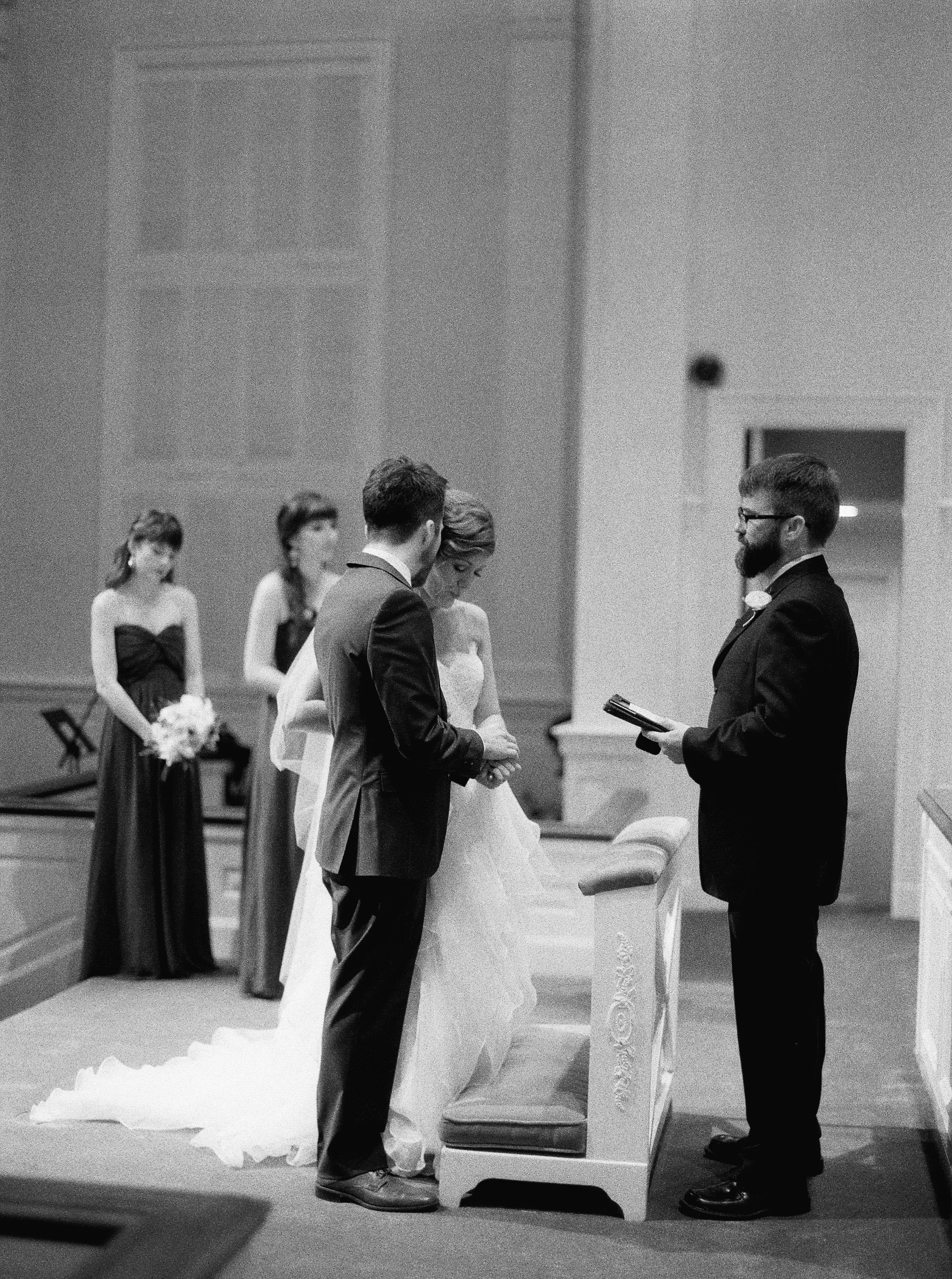 Julianne+Jonathan-39.jpg