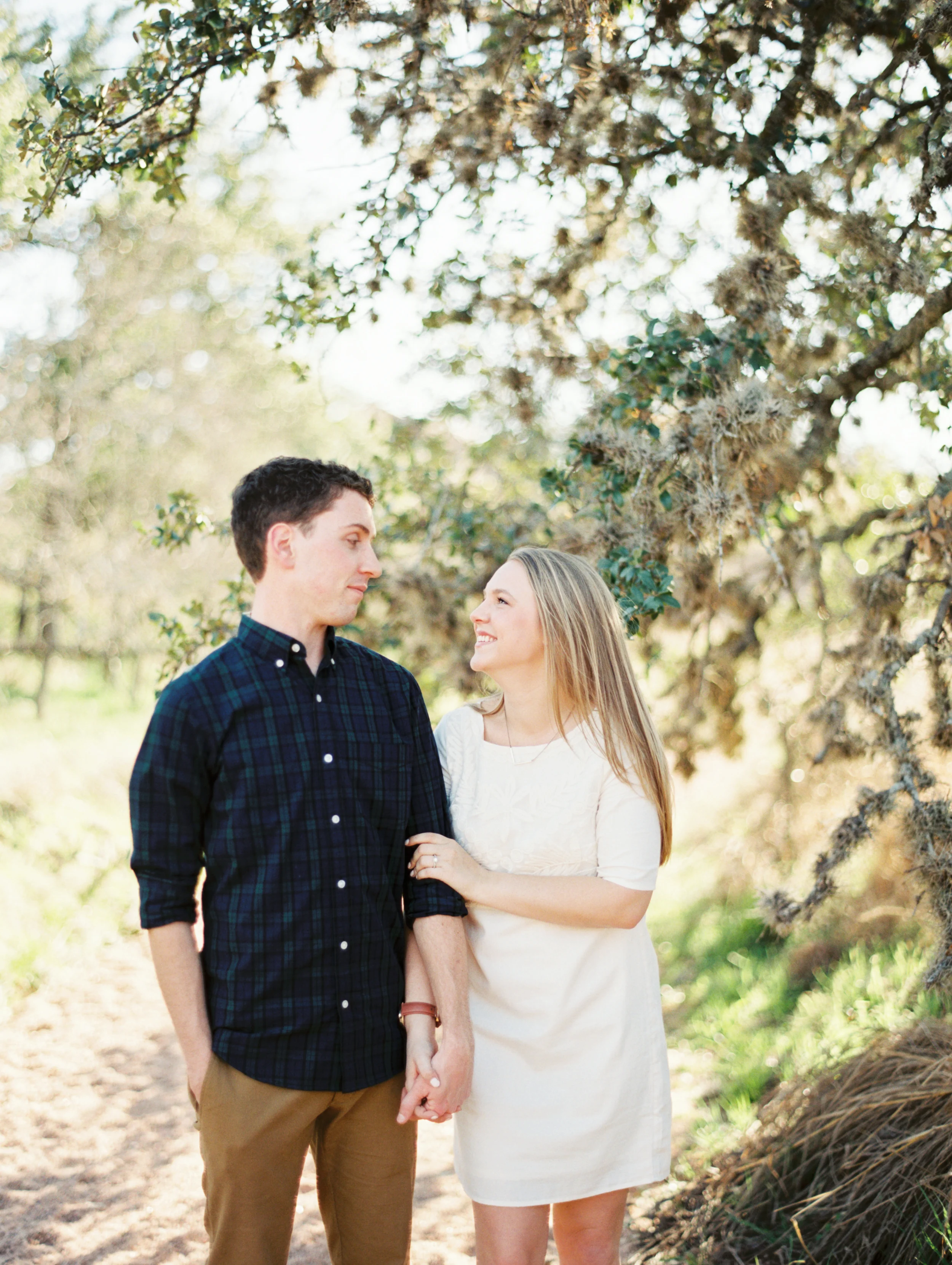 Russell+Rebecca-02.jpg