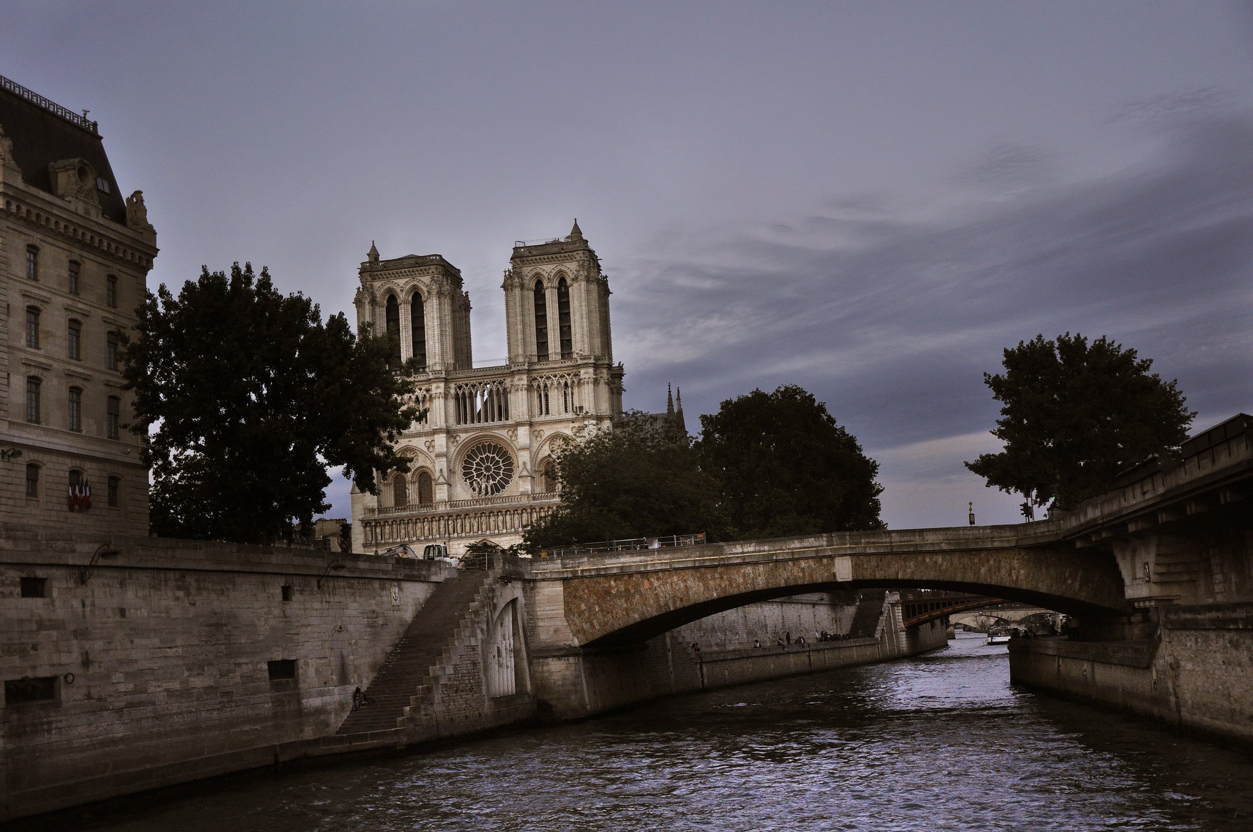 notre copy 2.jpg