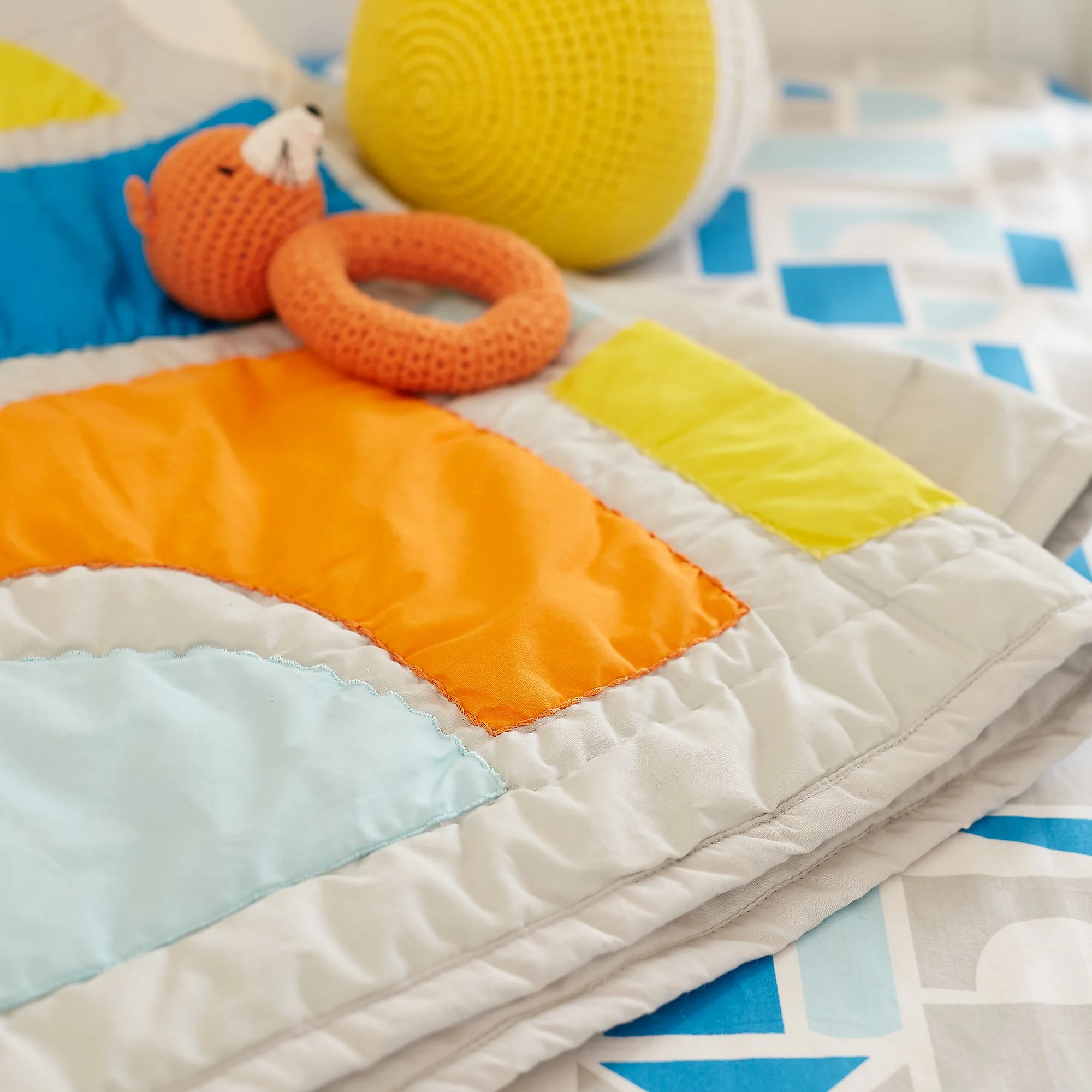 block-party-baby-quilt3.jpg