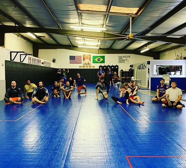 Saturday No Gi with Professor @tomscala 🐙 #tomdeblass kk