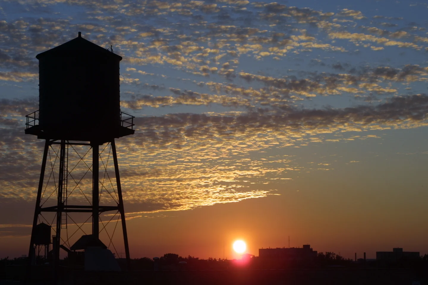 Suneset Chicago _from Bucktown .JPG