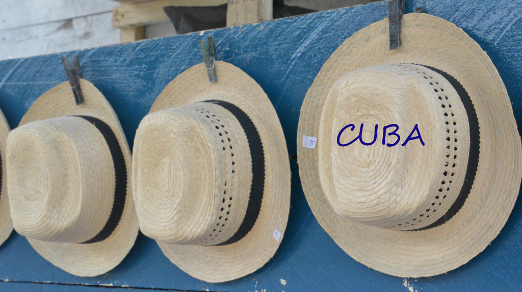 Buttonwood Cuba hats DSC_1451.jpg