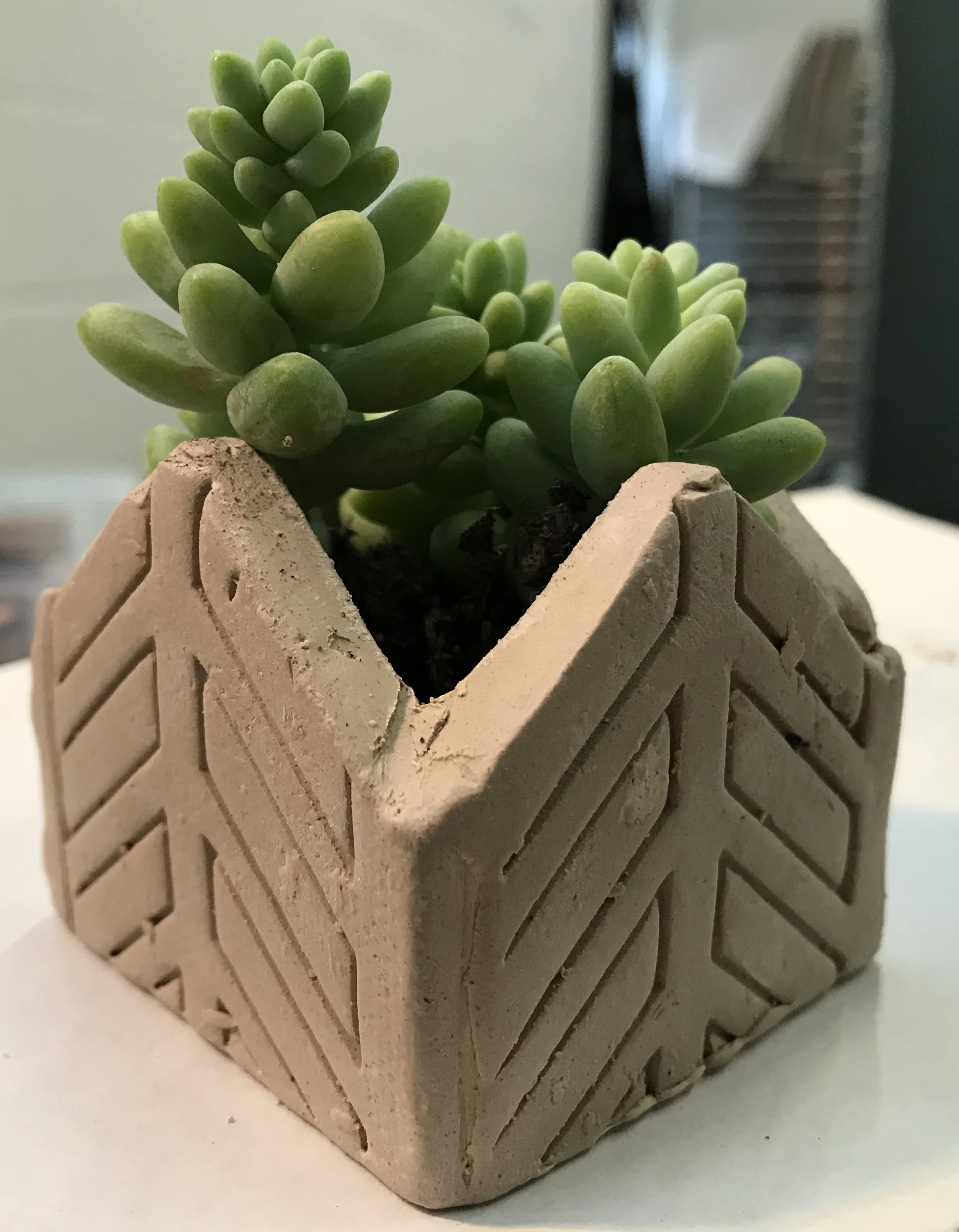 Chevron planter.jpg
