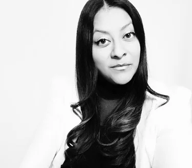 Ayala Headshot.jpg