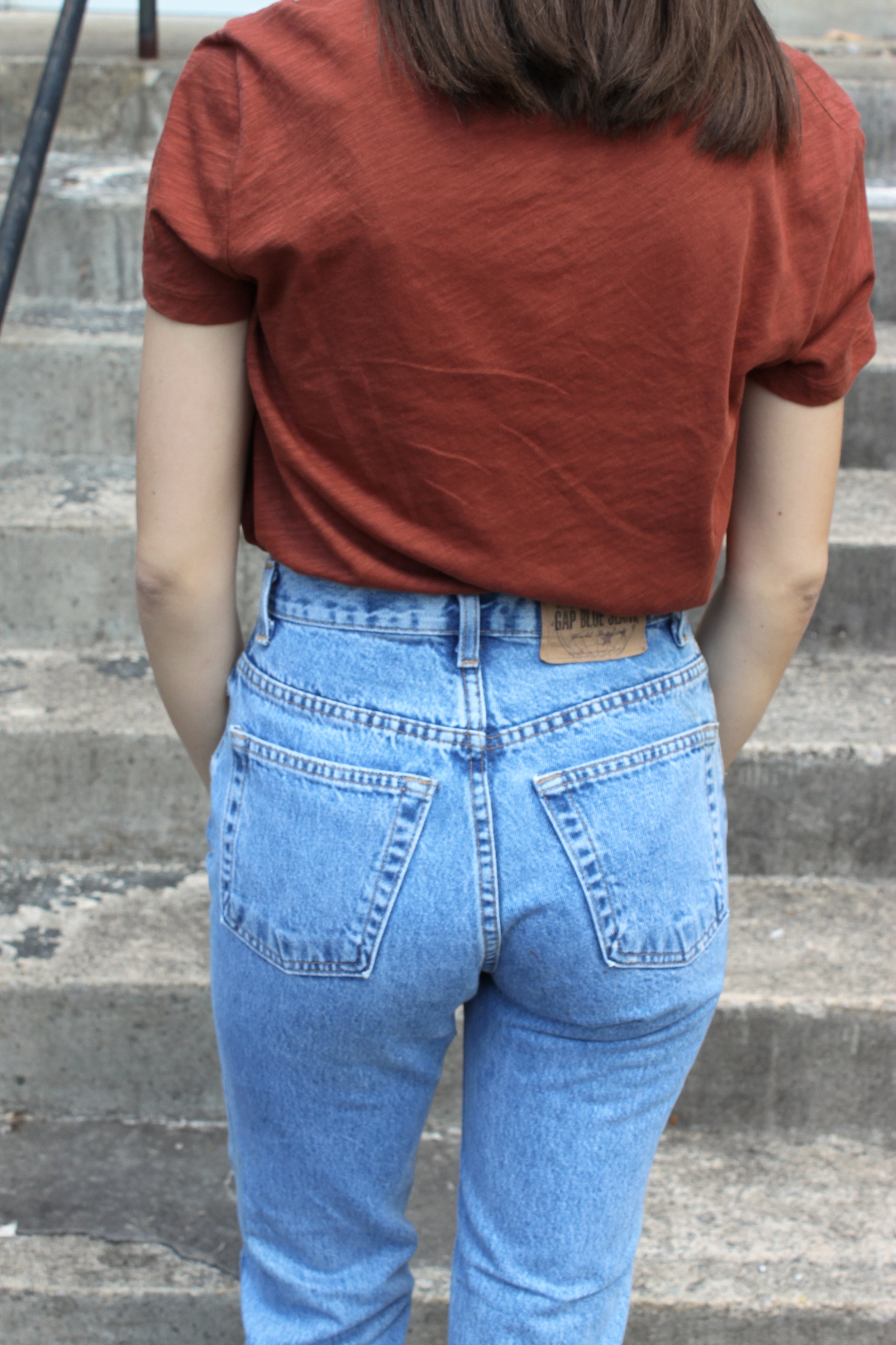 mom jeans thrift shop