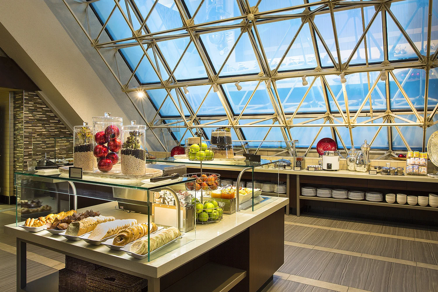 4-Public Area_Basil's Breakfast Buffet 2.jpg