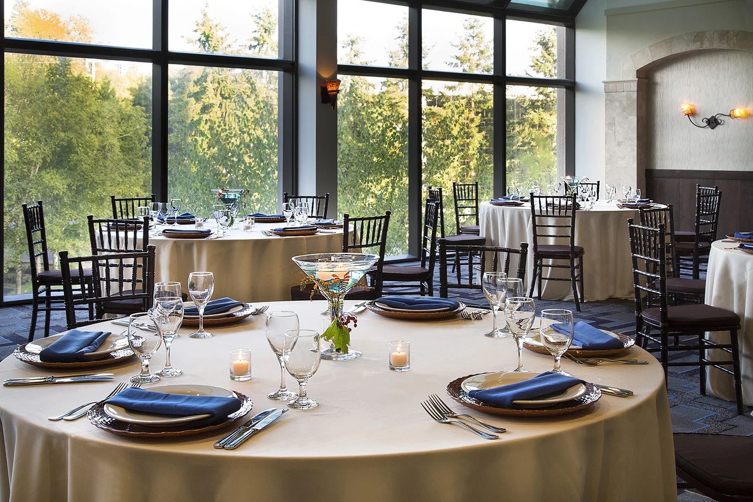 9-Public Area_Vancouver Room 2.jpg