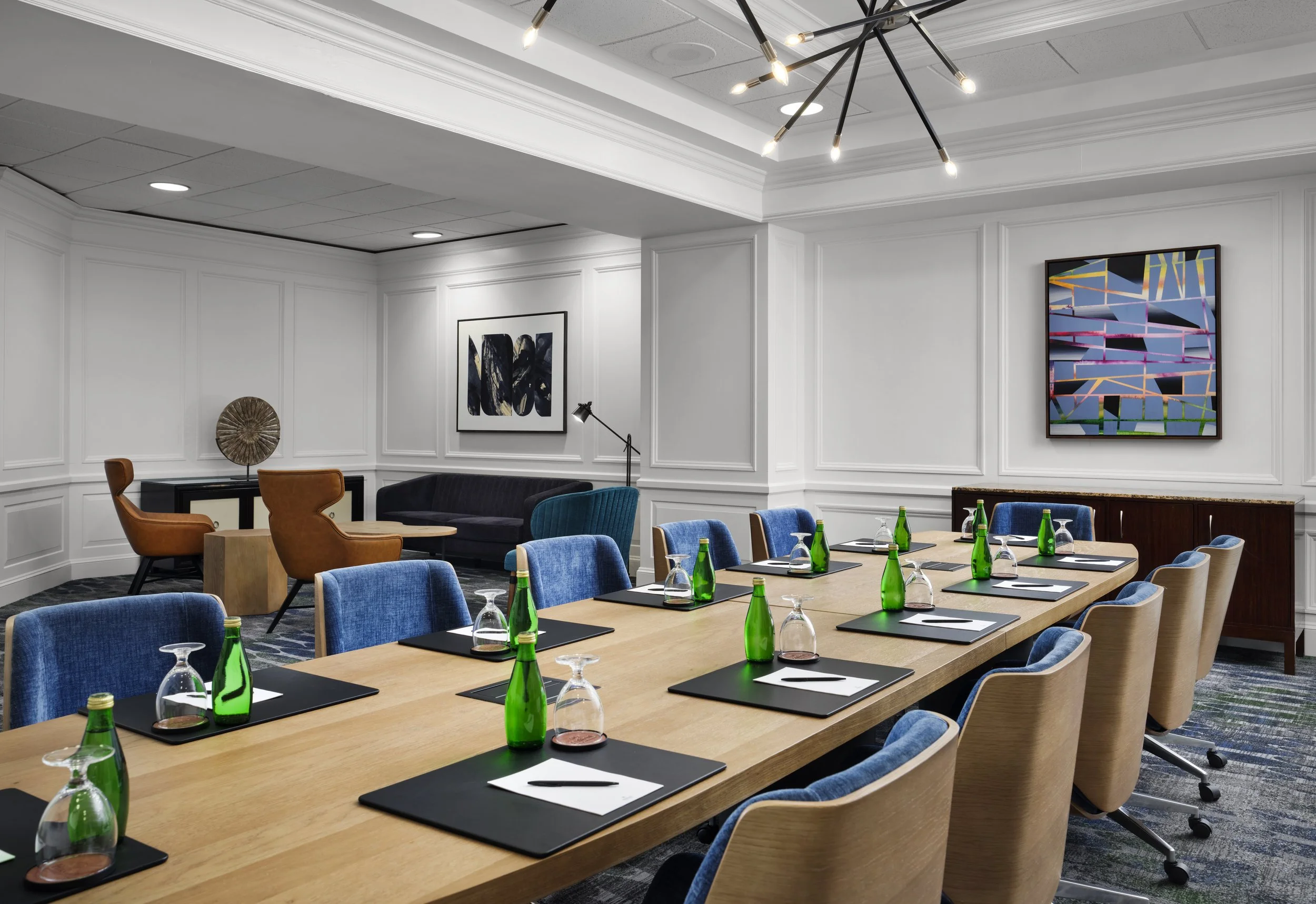 Hilton New Orleans Airport Executive Boardroom.jpg