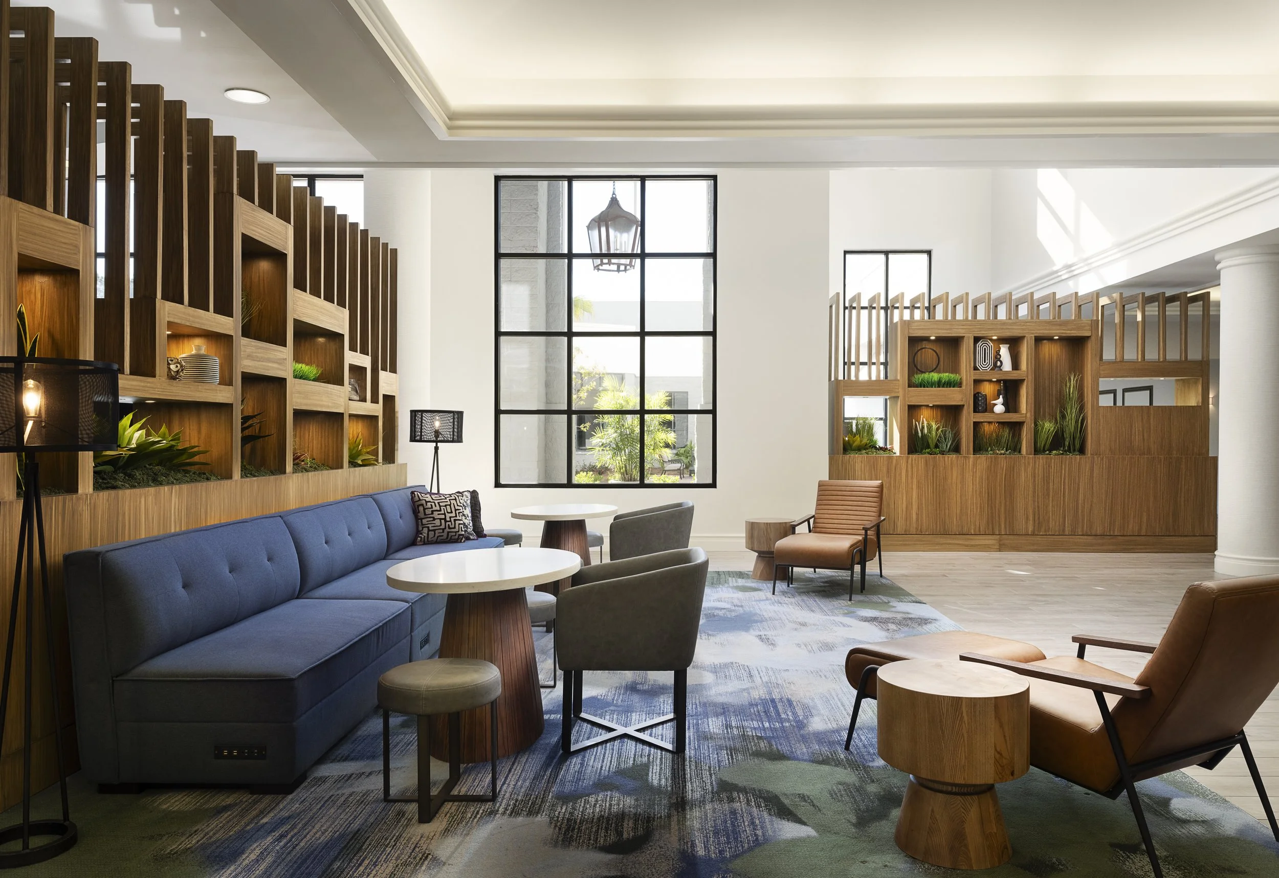 Hilton New Orleans Airport Lobby 1.jpg