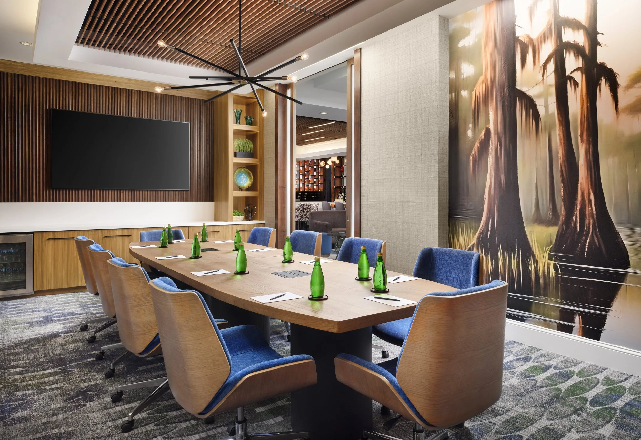 Hilton New Orleans Airport Vacharie Boardroom.jpg