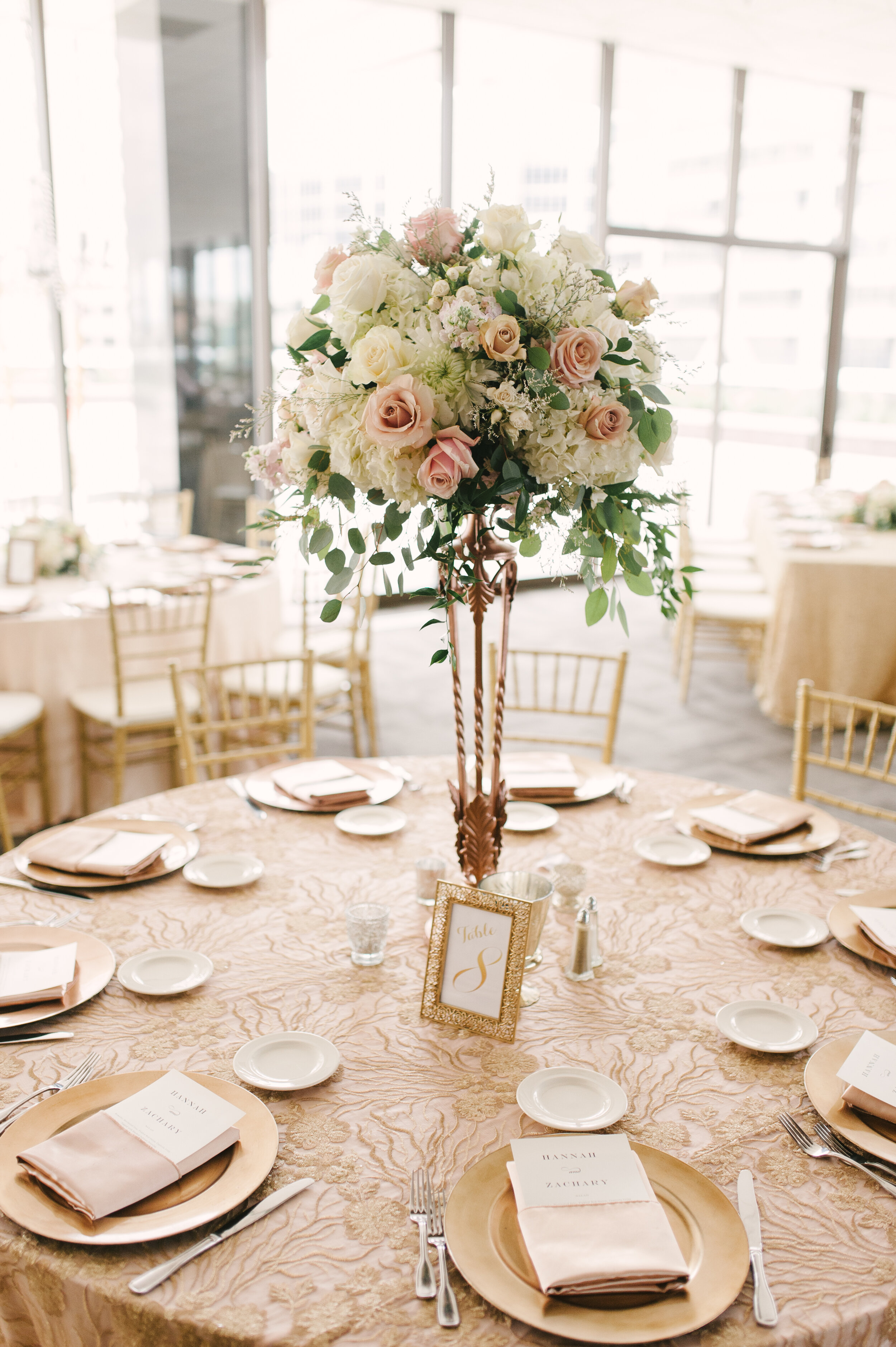 Zach+Hannah-1441.jpg