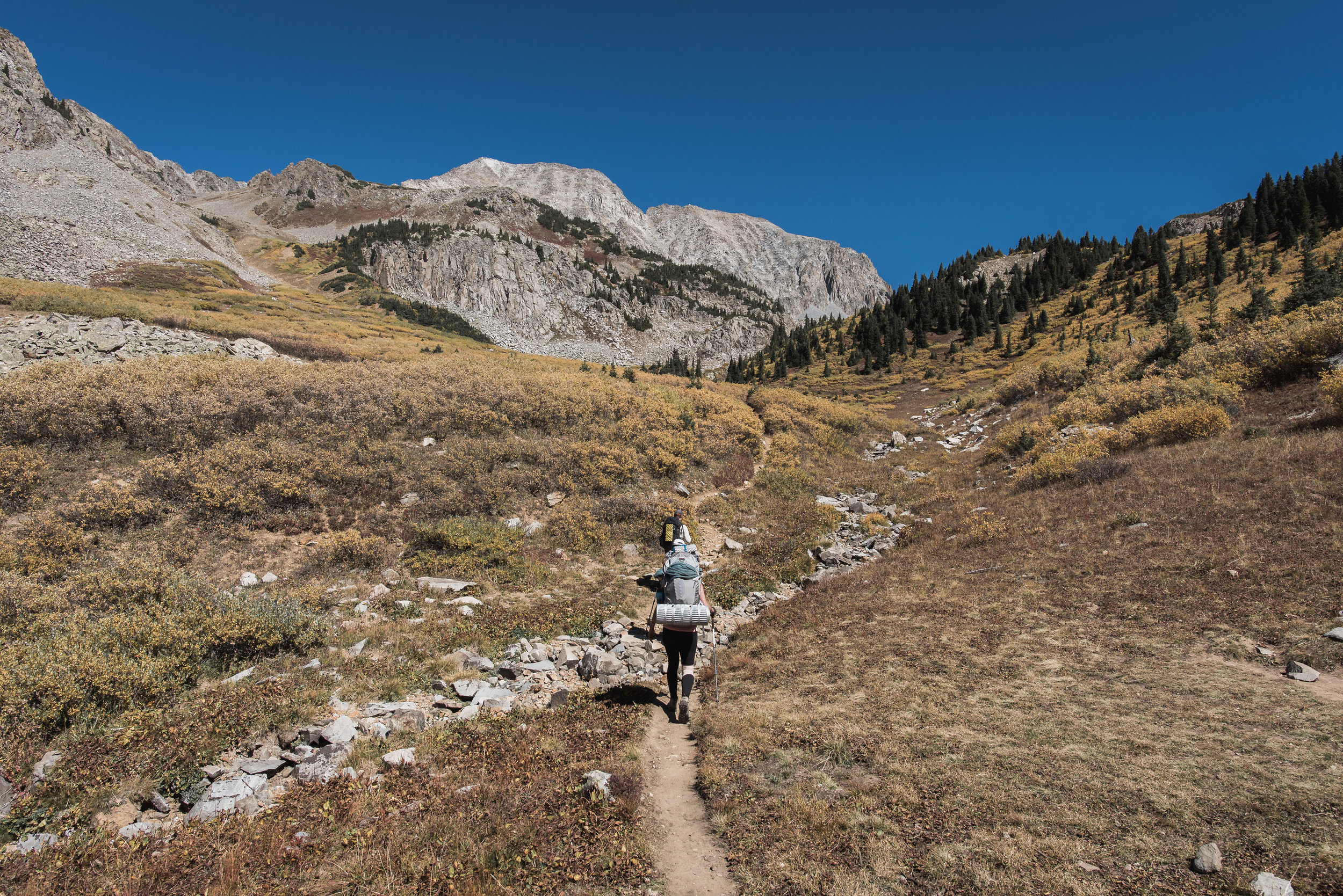 four pass loop fall colors backpacking aspen boulder photographers