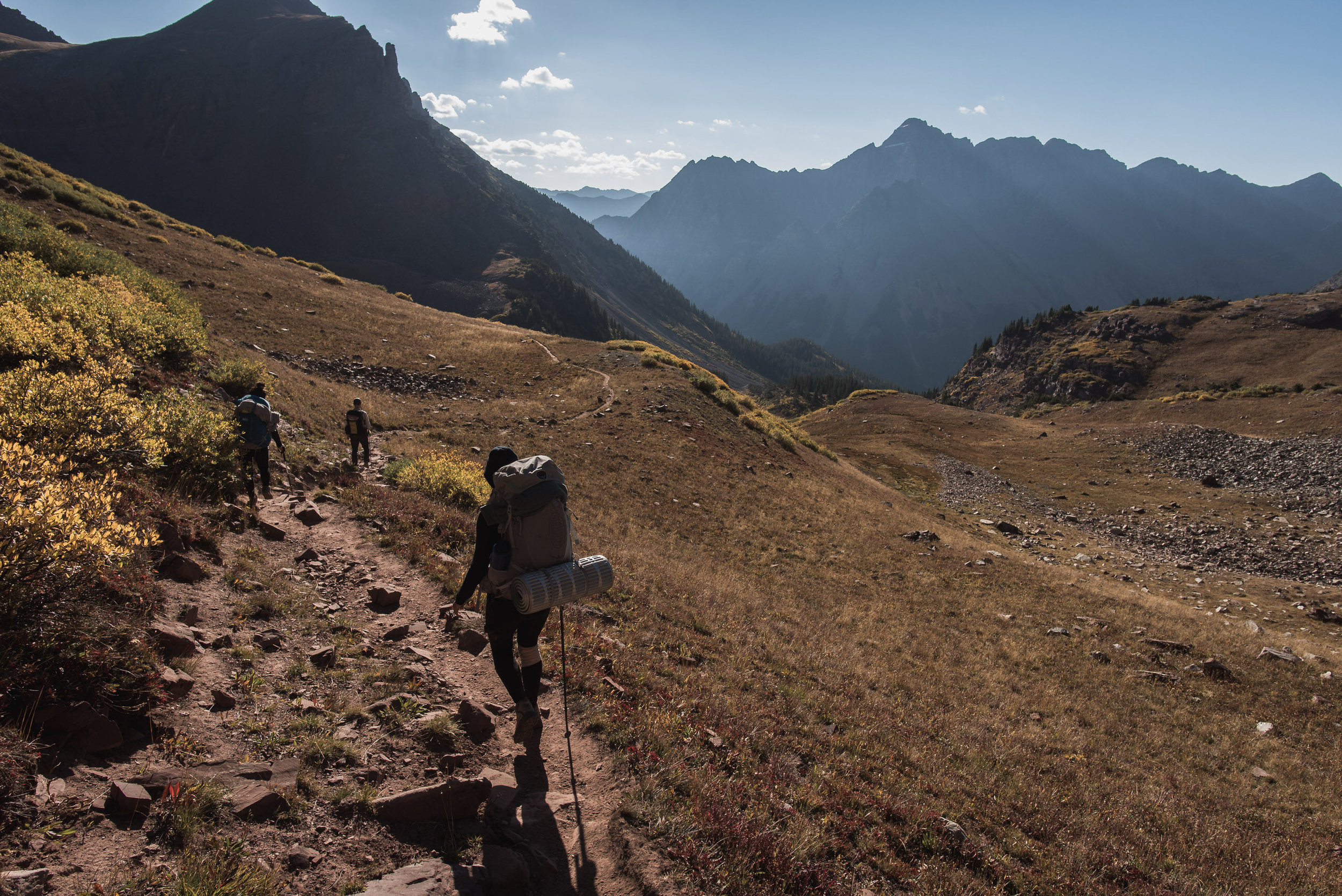 four pass loop fall colors backpacking aspen boulder photographers