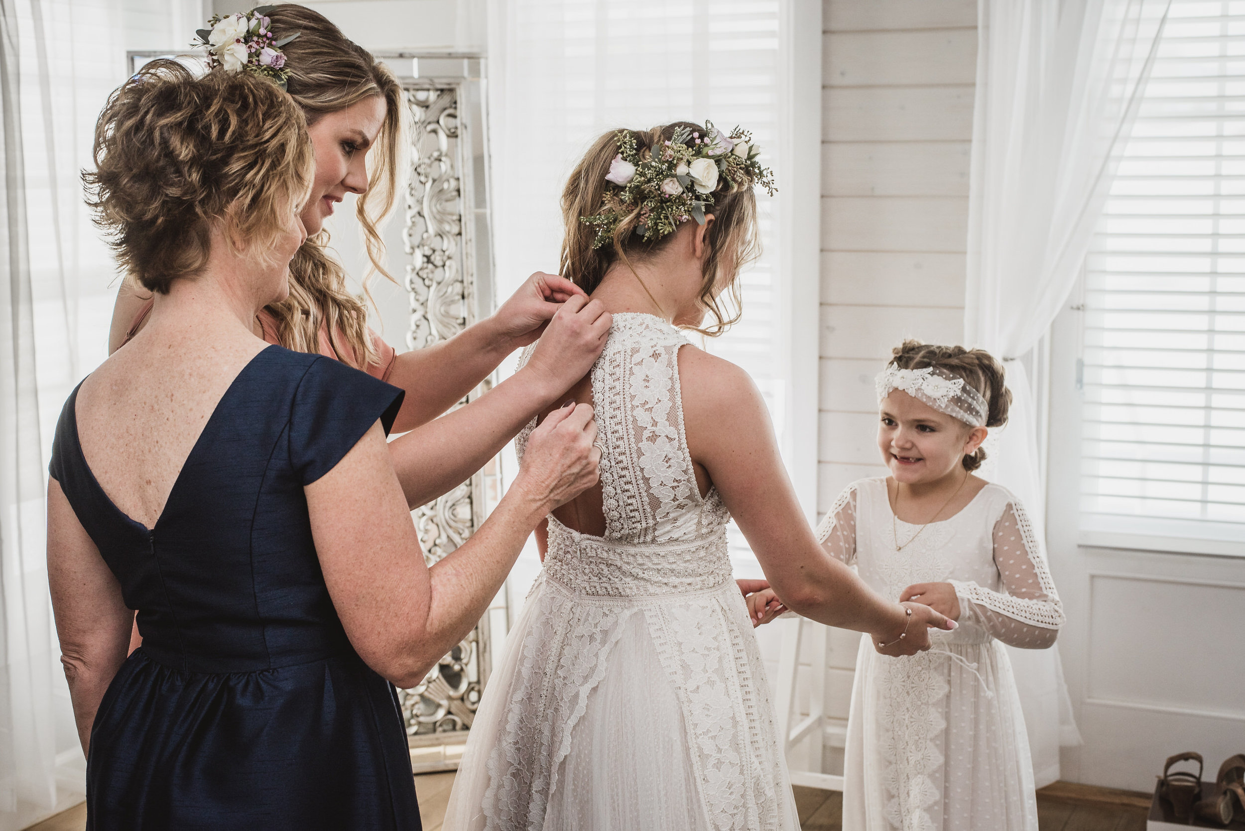 raccoon creek winter wedding photography boulder colorado mountains