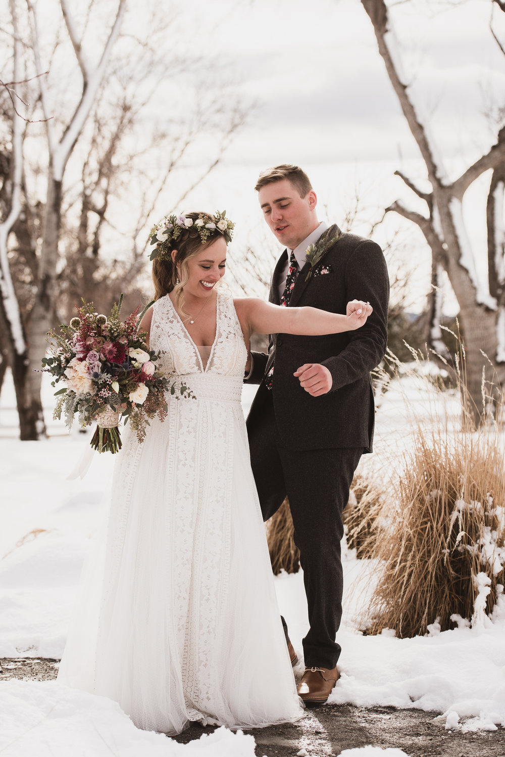 raccoon creek winter wedding photography boulder colorado mountains