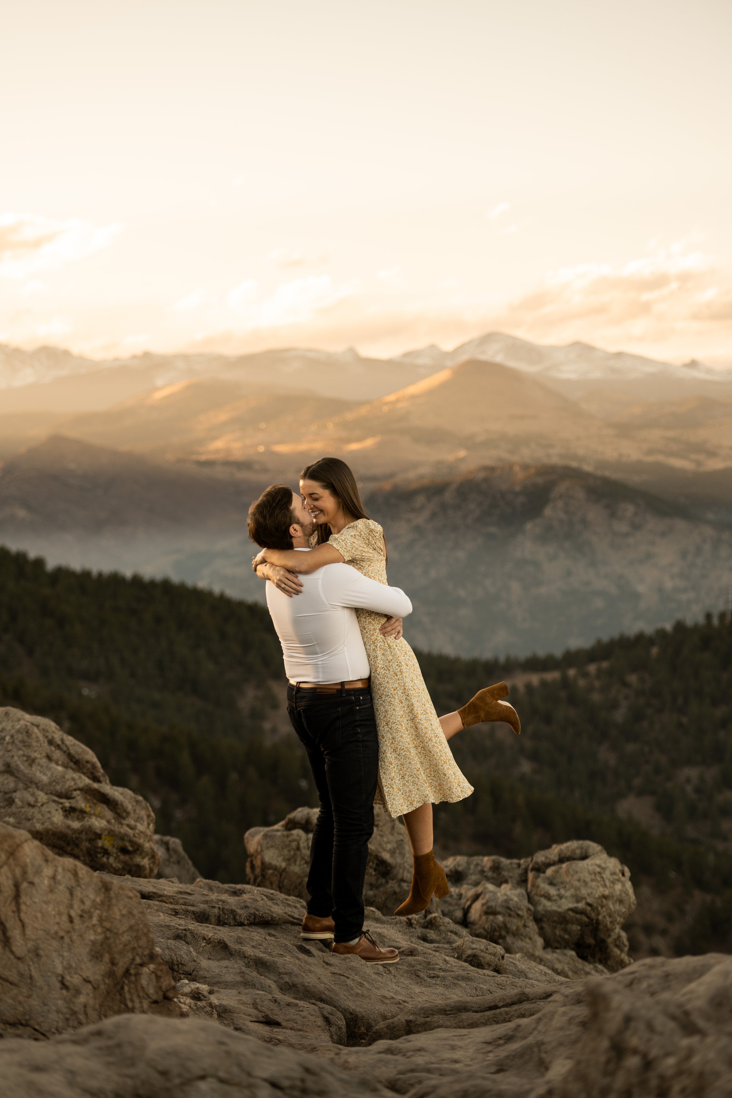 Lost Gulch Overlook Boulder