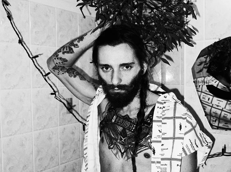 ARKADIUS • SS 2004 / LONDON FASHION WEEK / PHOTO STEVE WOOD