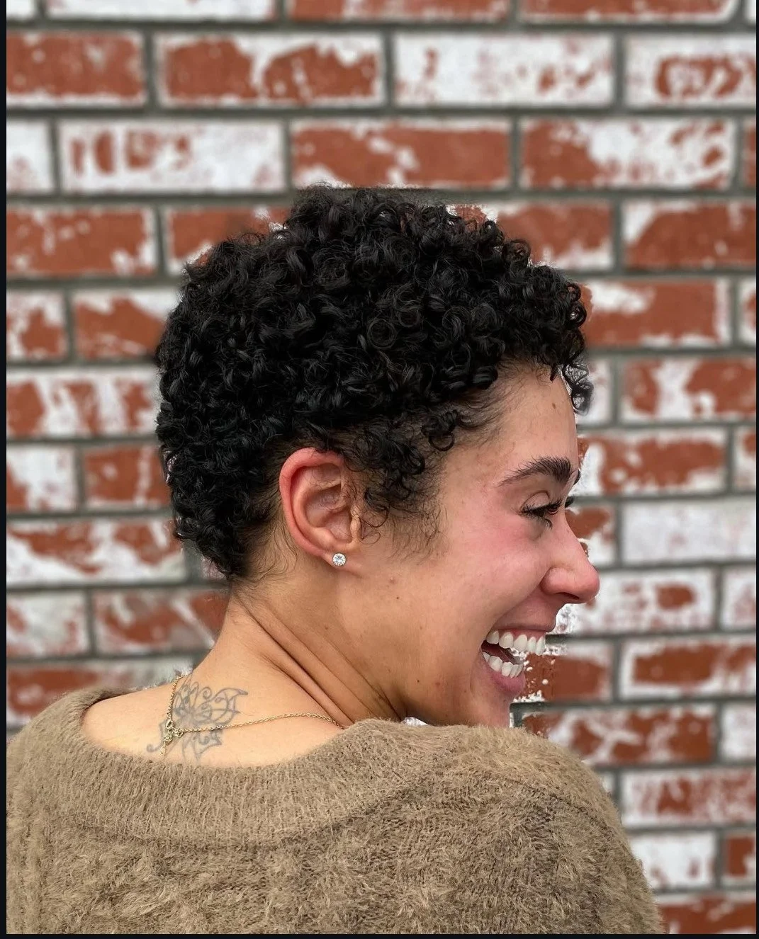 Curly Pixie by Nuria