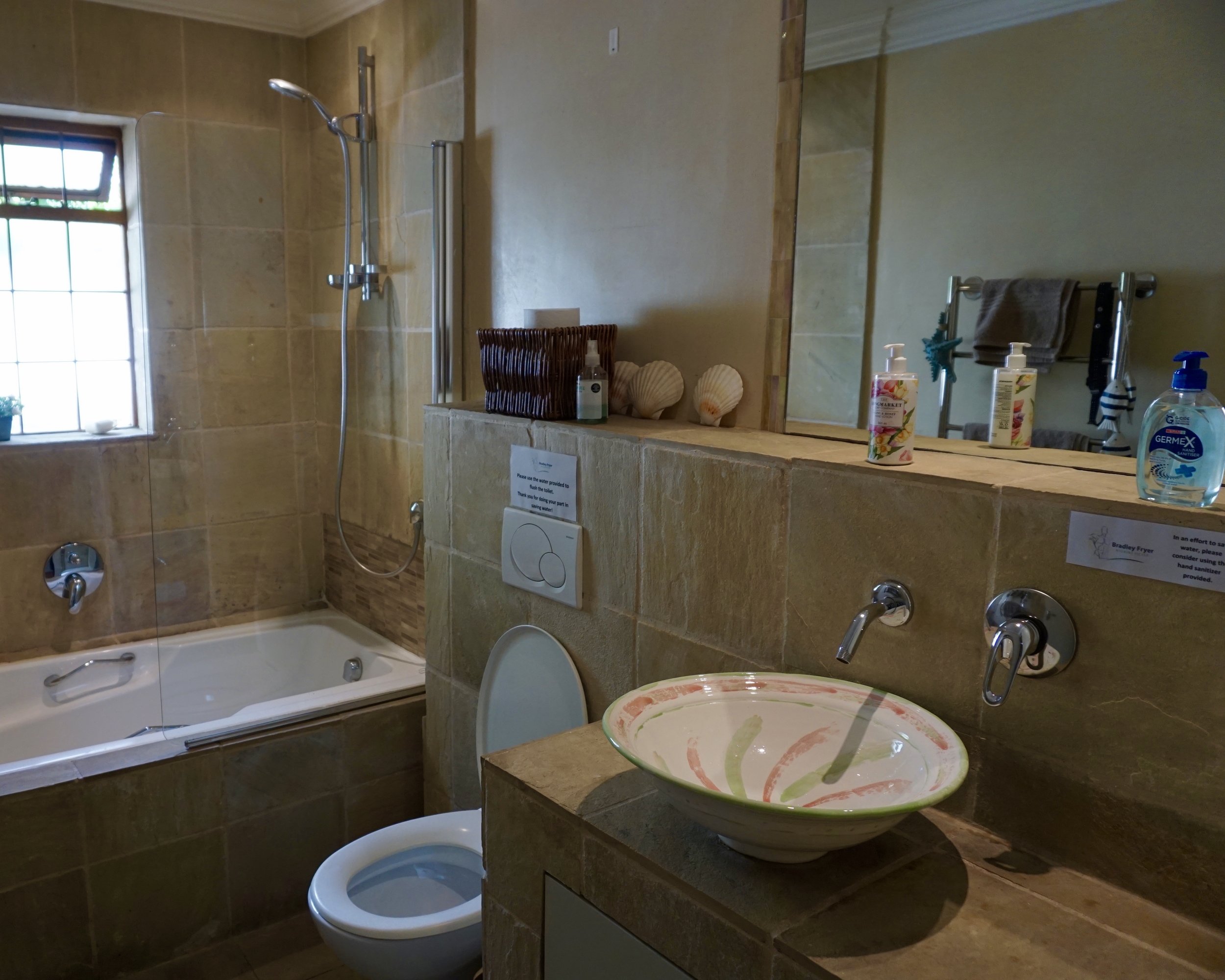 Stellenbosch: Bradley's Bathroom