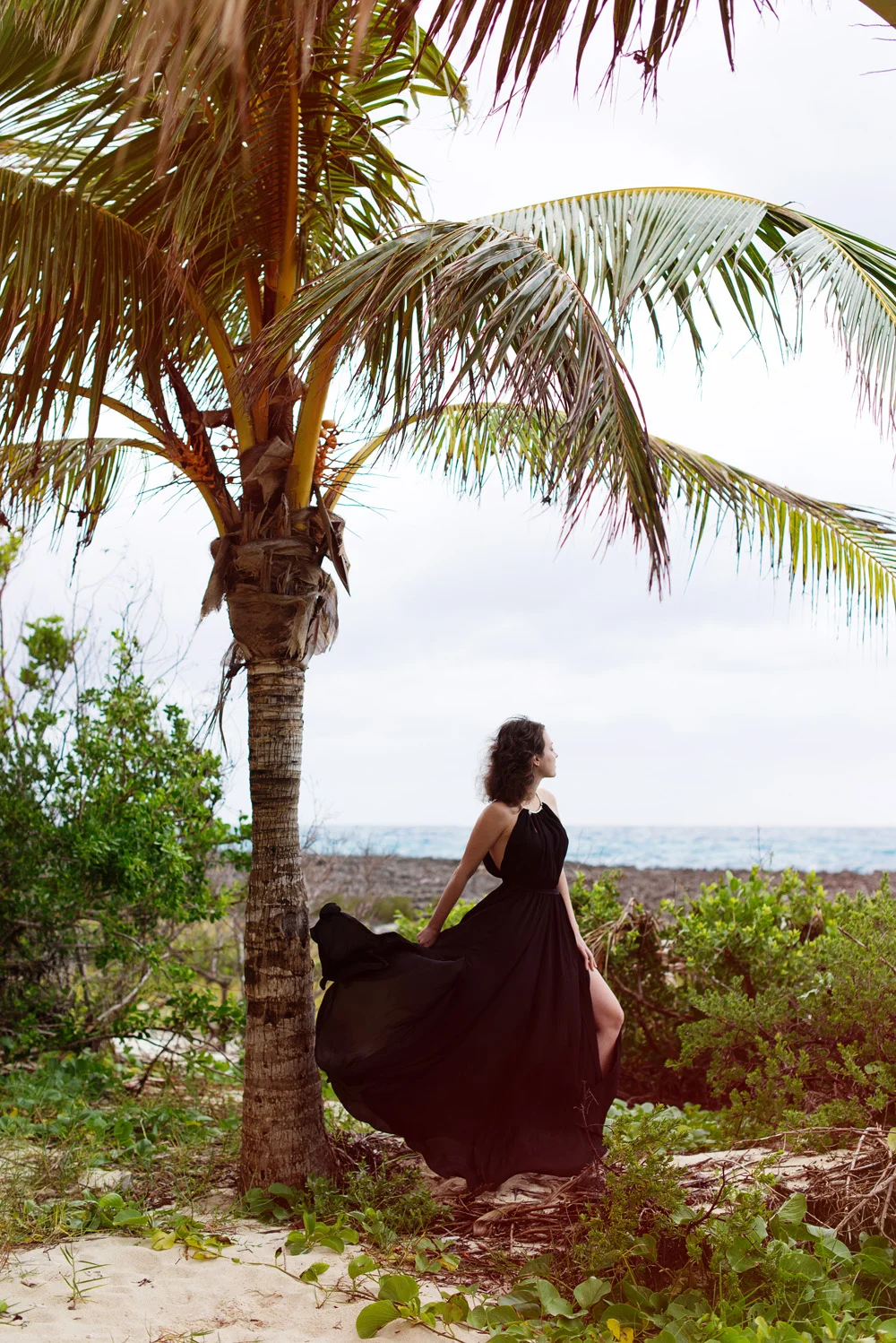 This stunning dress with goddess vibes is available in our studio wardrobe!