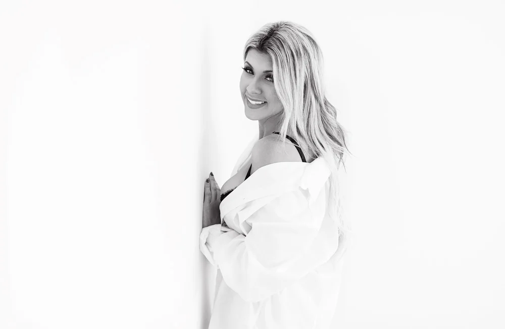 PureStudiosAgnesKieszLauraDeSanctisFeb-10BW.jpg