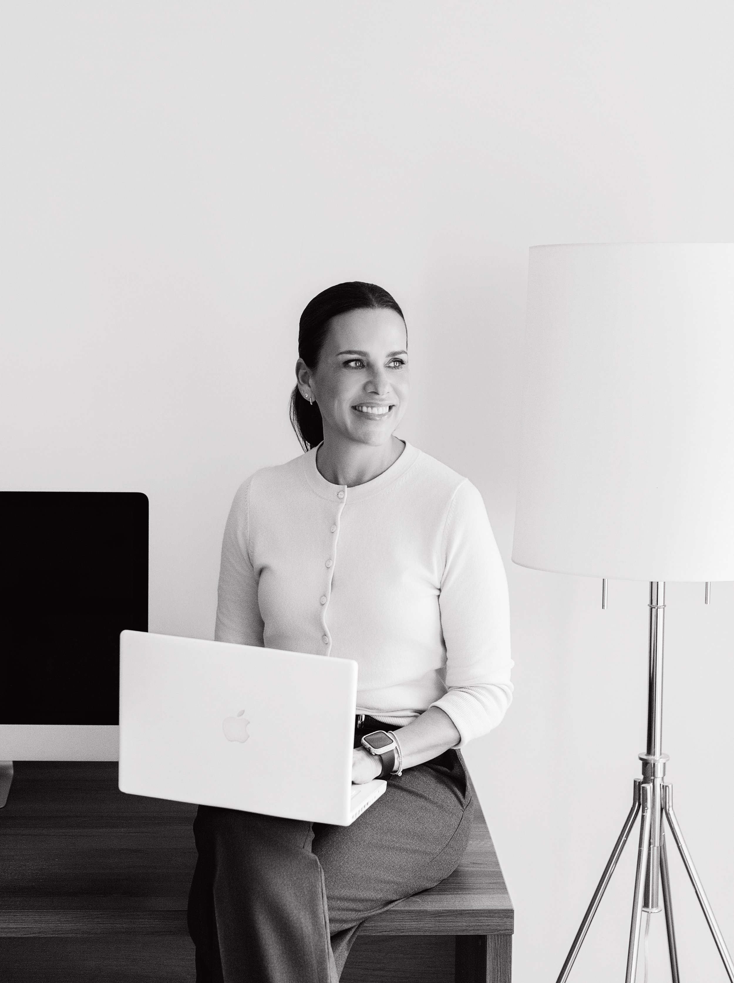 PureStudiosAgnesKieszCherieKnapton-50BW.jpg