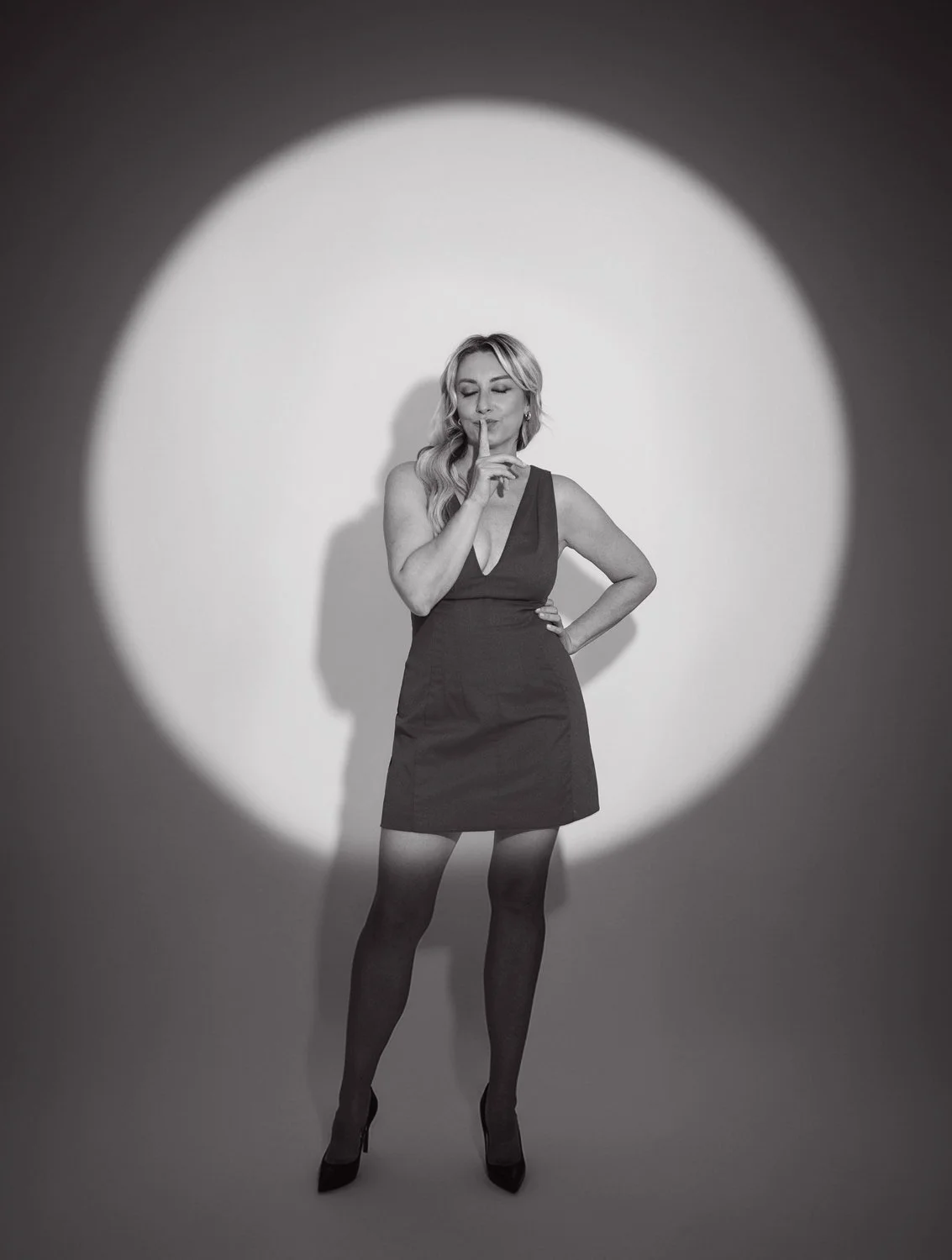PureStudiosAgnesKieszOlaMochol-20spotlightBW.jpg