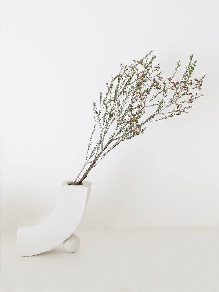 Rachel Saunders Curve Vase via Association Shop