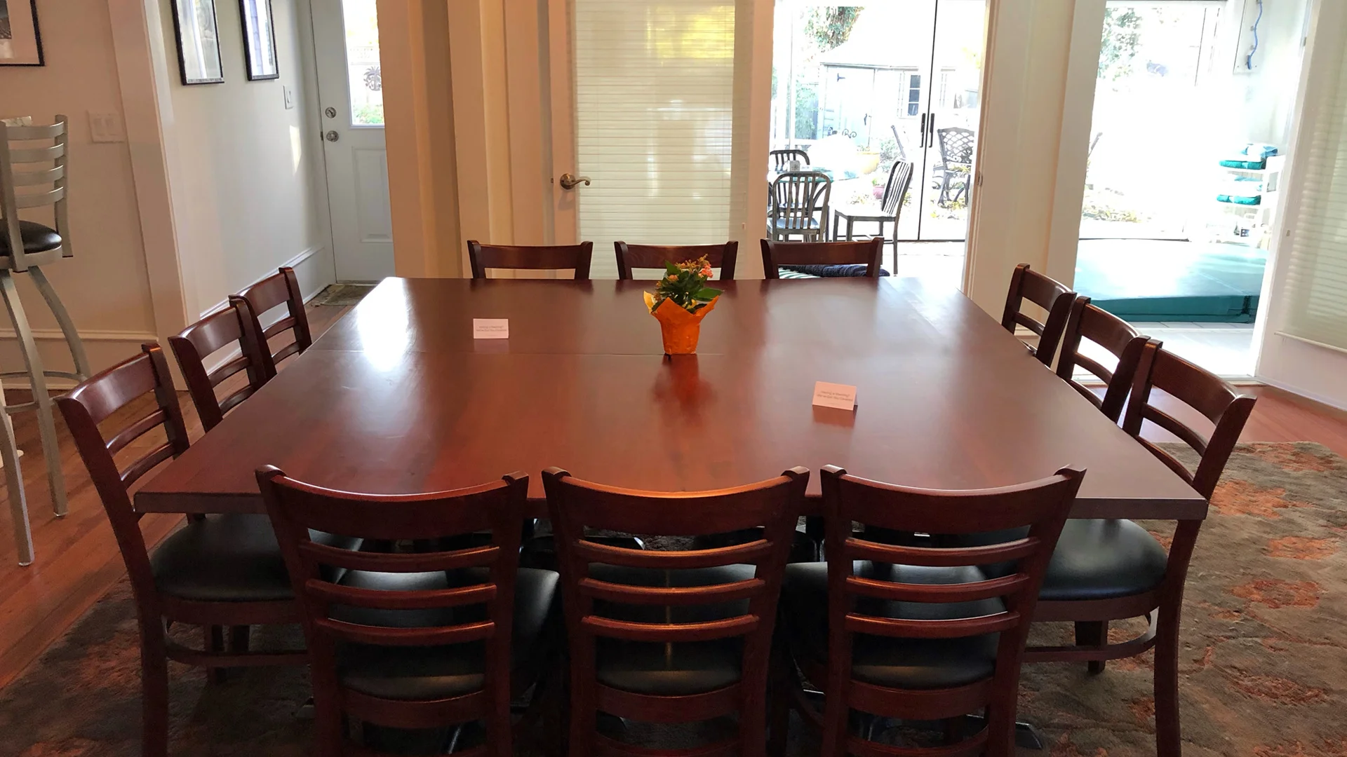 Dining | Meeting Room | Business Center