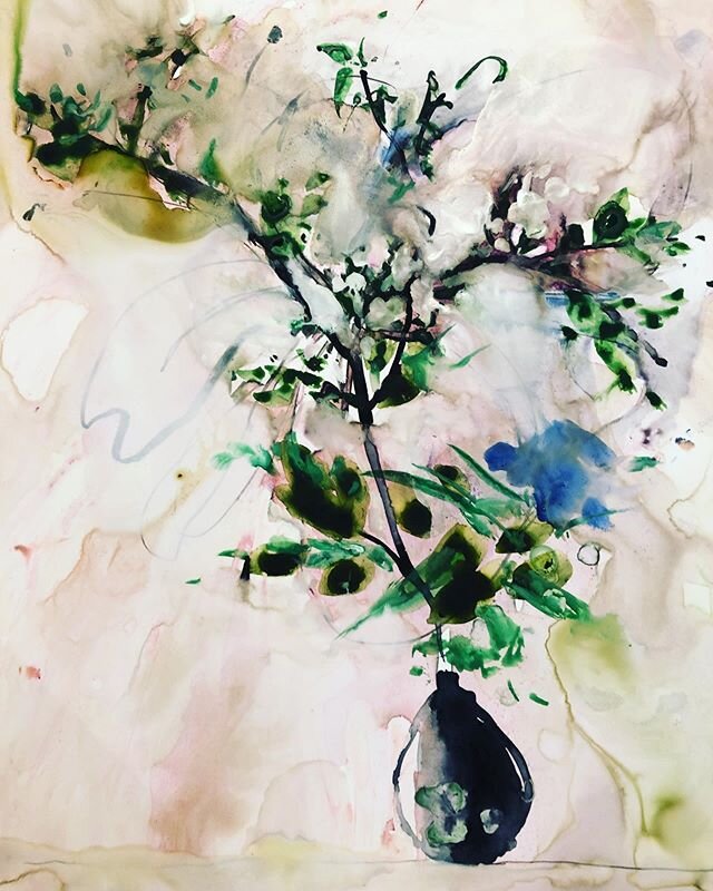 Inspired by watching @watara_ikebana video creating one of his pieces. His energy captivated me as he painstakingly worked on each branch to get the floral design just right. Breathtaking to watch. My interpretation was created using watercolor, goua
