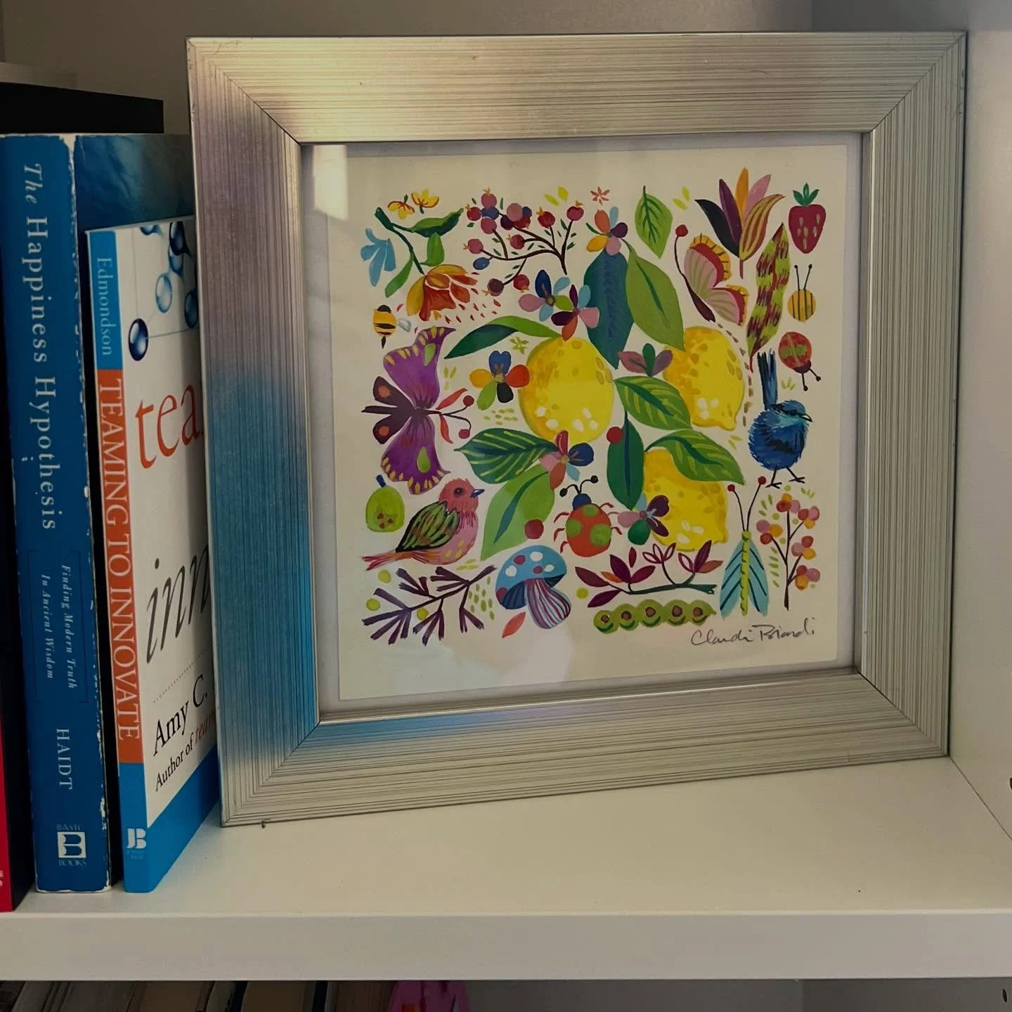 Fun to get photos on how people frame the art they bought, no matter how small!
.
.
.
.
.
#gouach&eacute; #gouache #gouachepainting🎨 #whimsicalart #whimsicalpainting #bugs #bugsofinstagram #bugslife #smallpainting #smallpaintings #smallpaintingsfors